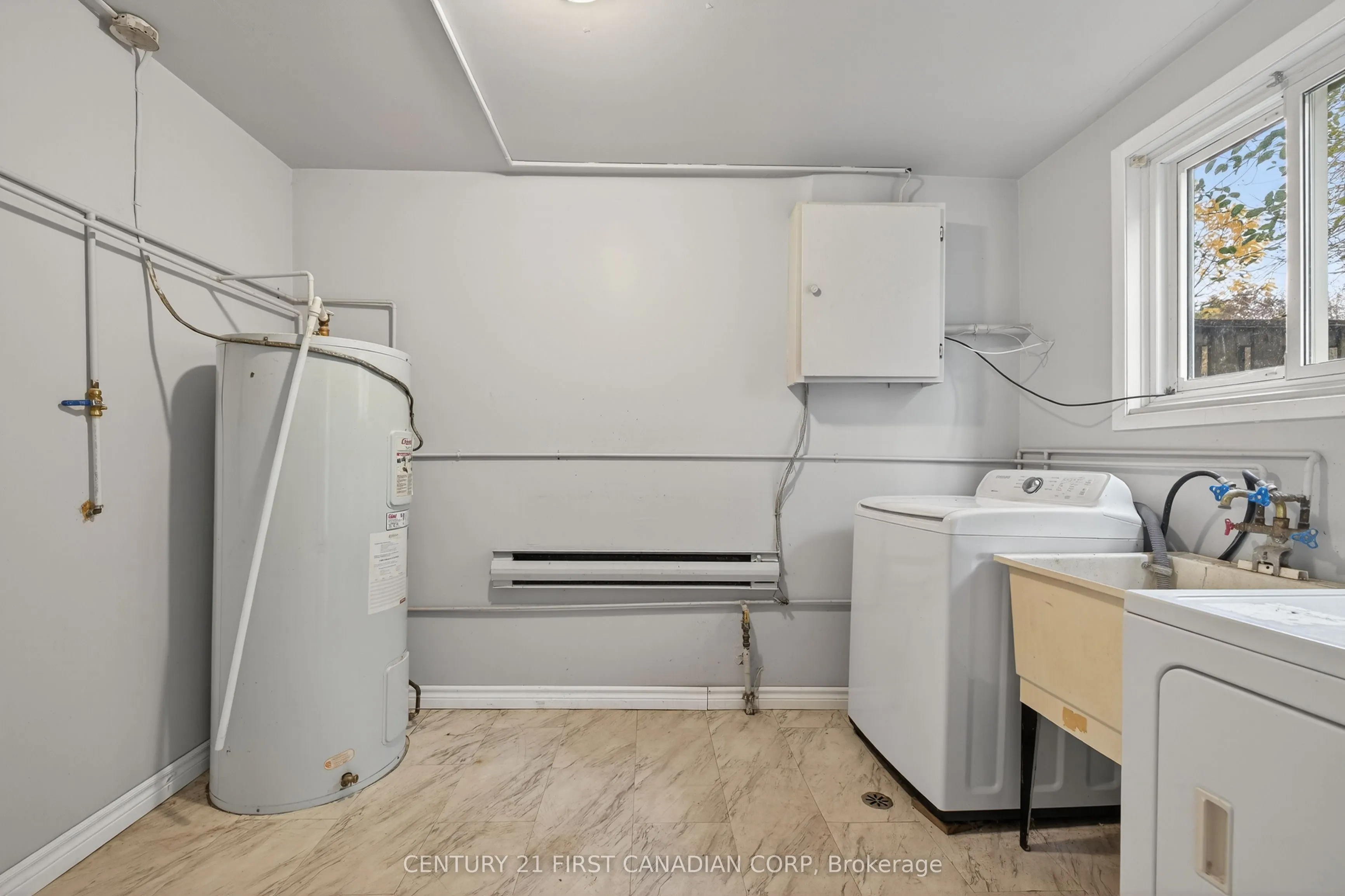 636 Wilkins Street, #5
