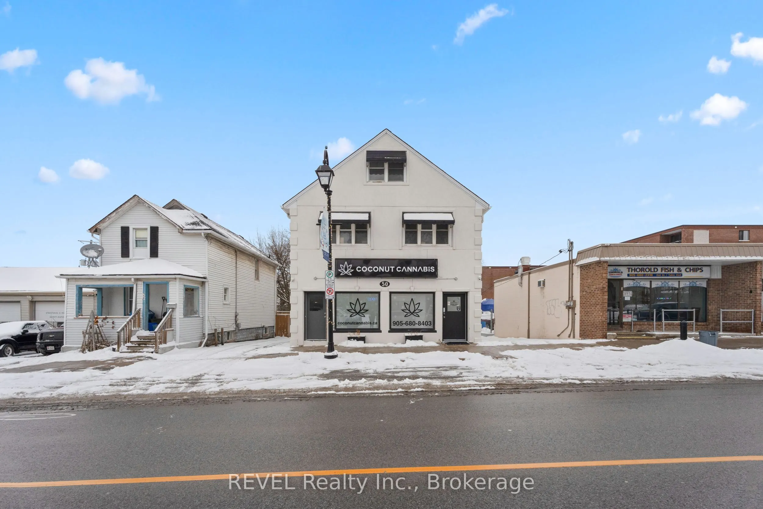 50 Front Street N