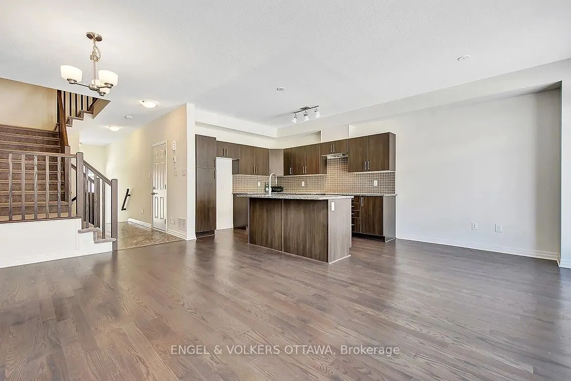 165 Overberg Way