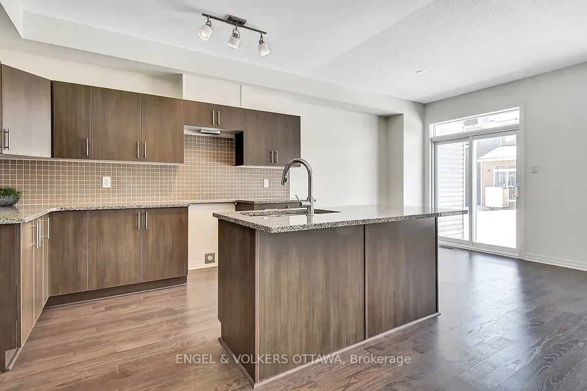 165 Overberg Way