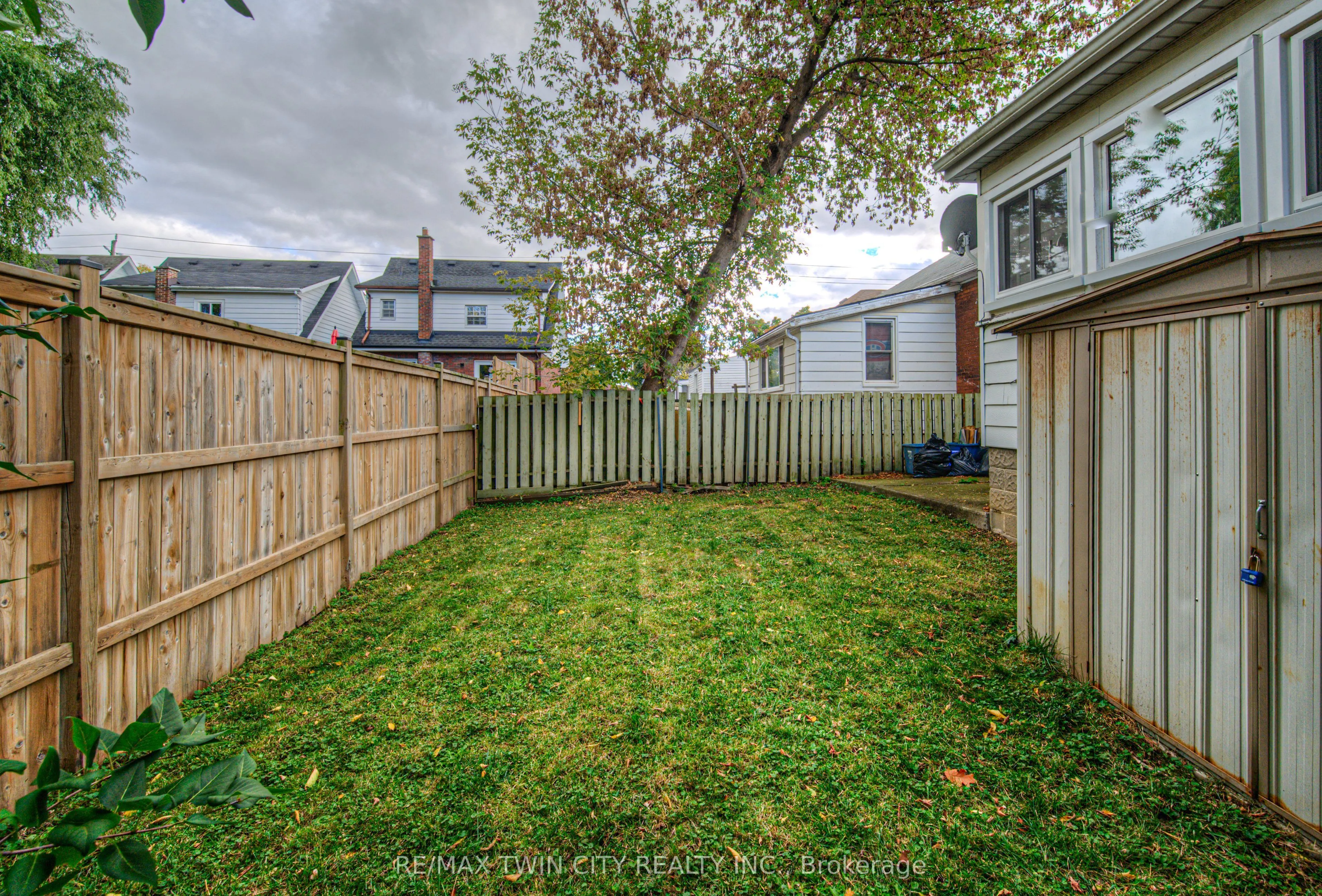 187 RAWDON Street