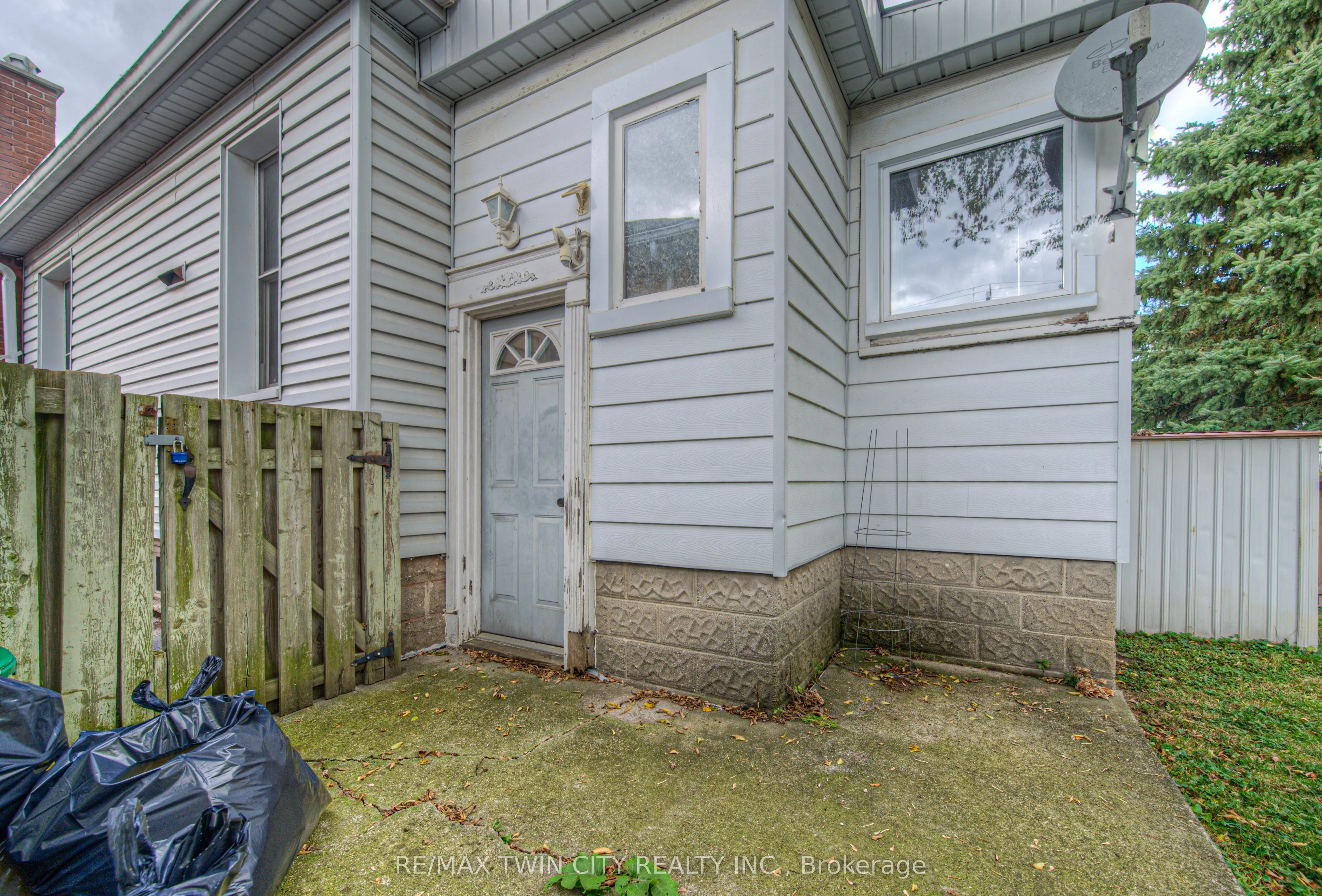 187 RAWDON Street
