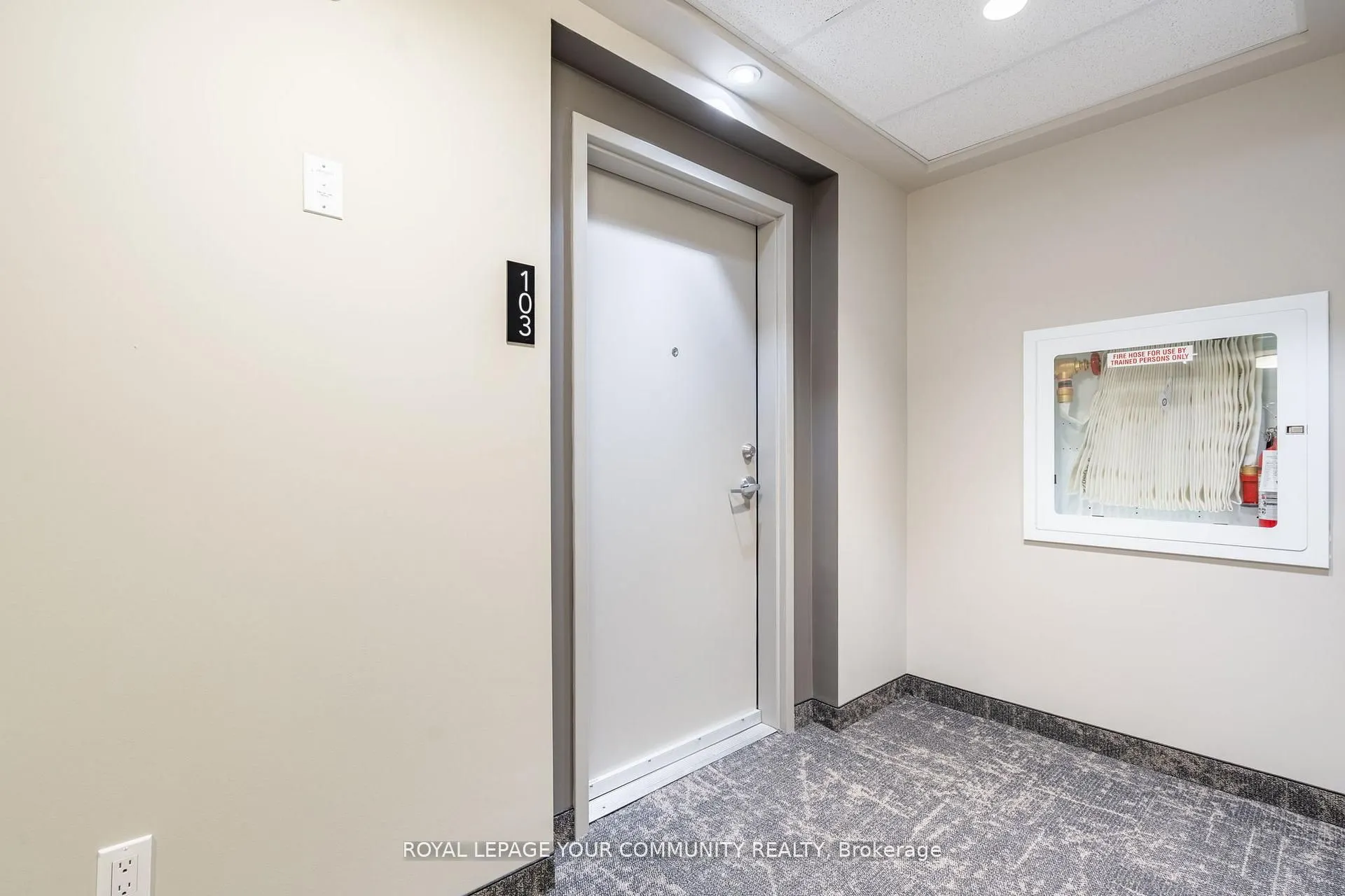 120 Summersides Boulevard, #103