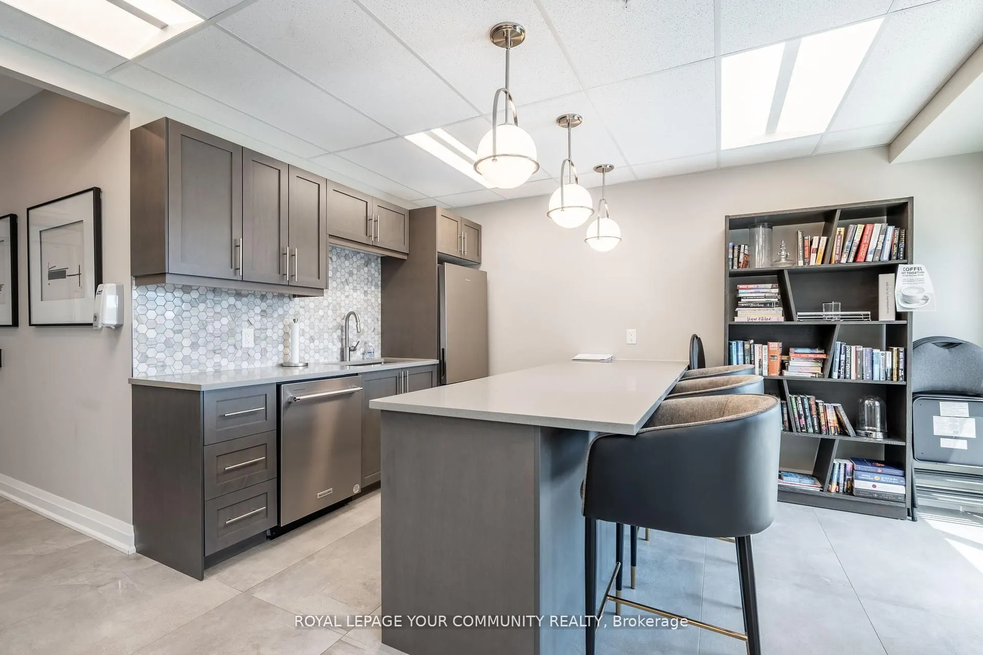 120 Summersides Boulevard, #103