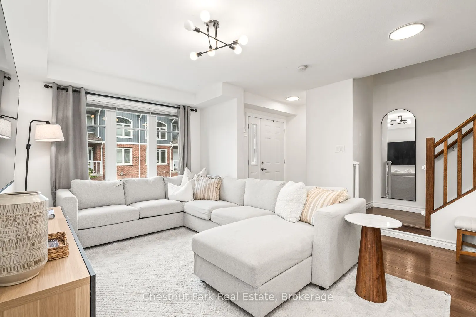 37 Silver Street, #24