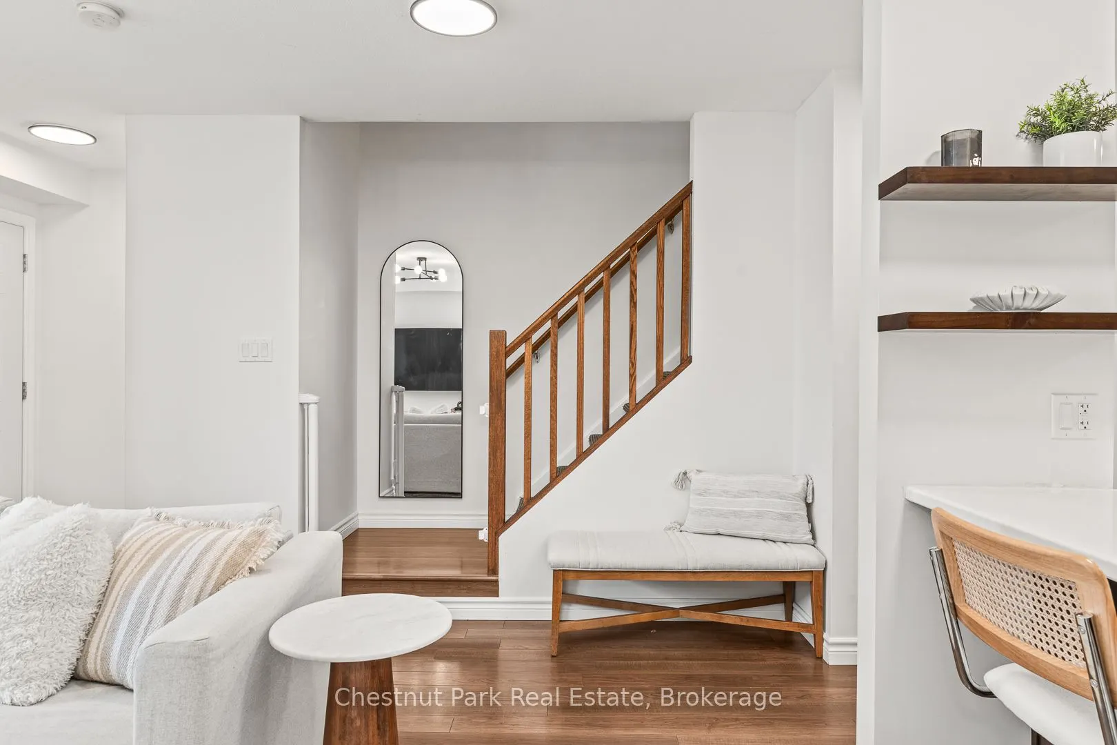 37 Silver Street, #24