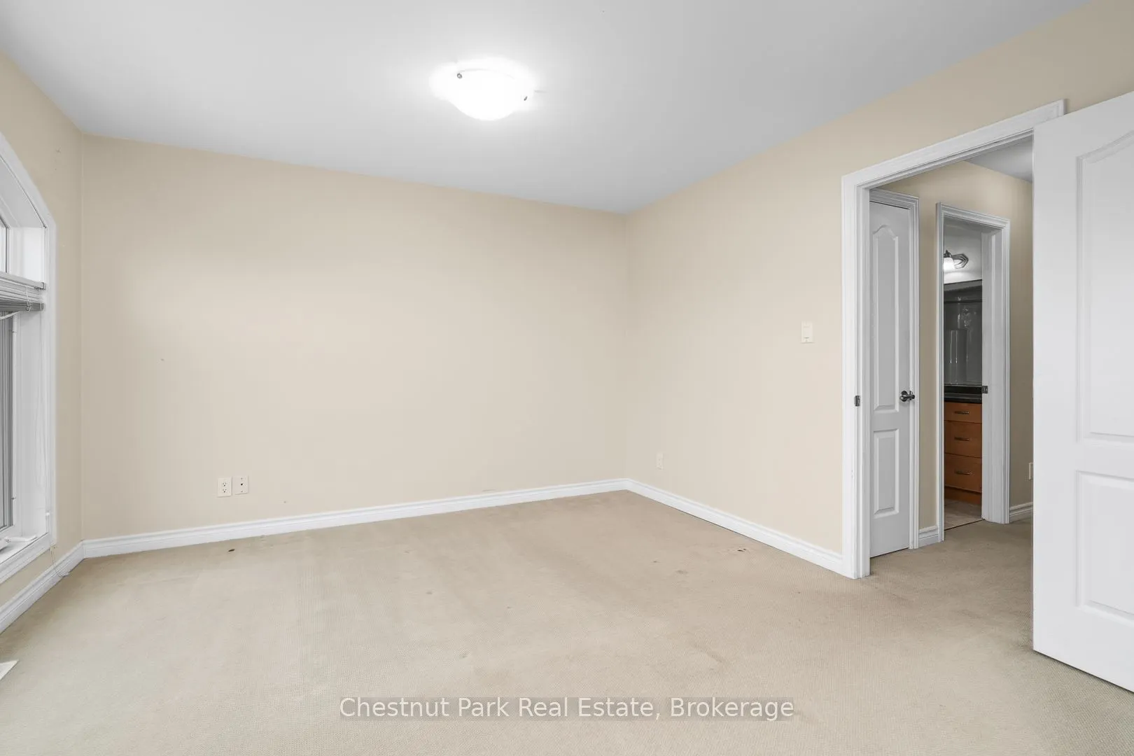 37 Silver Street, #3