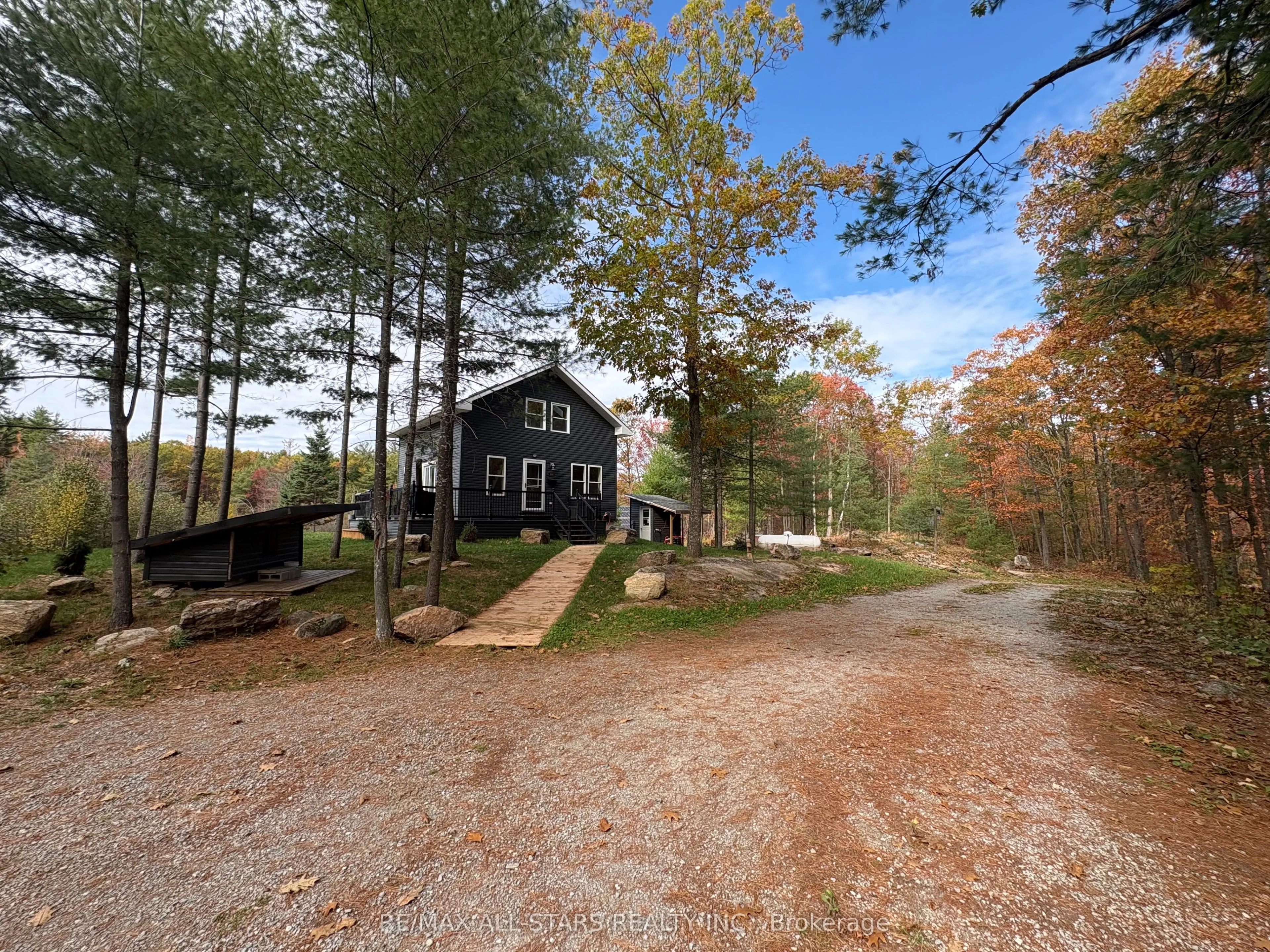 1295 Deep Bay Road