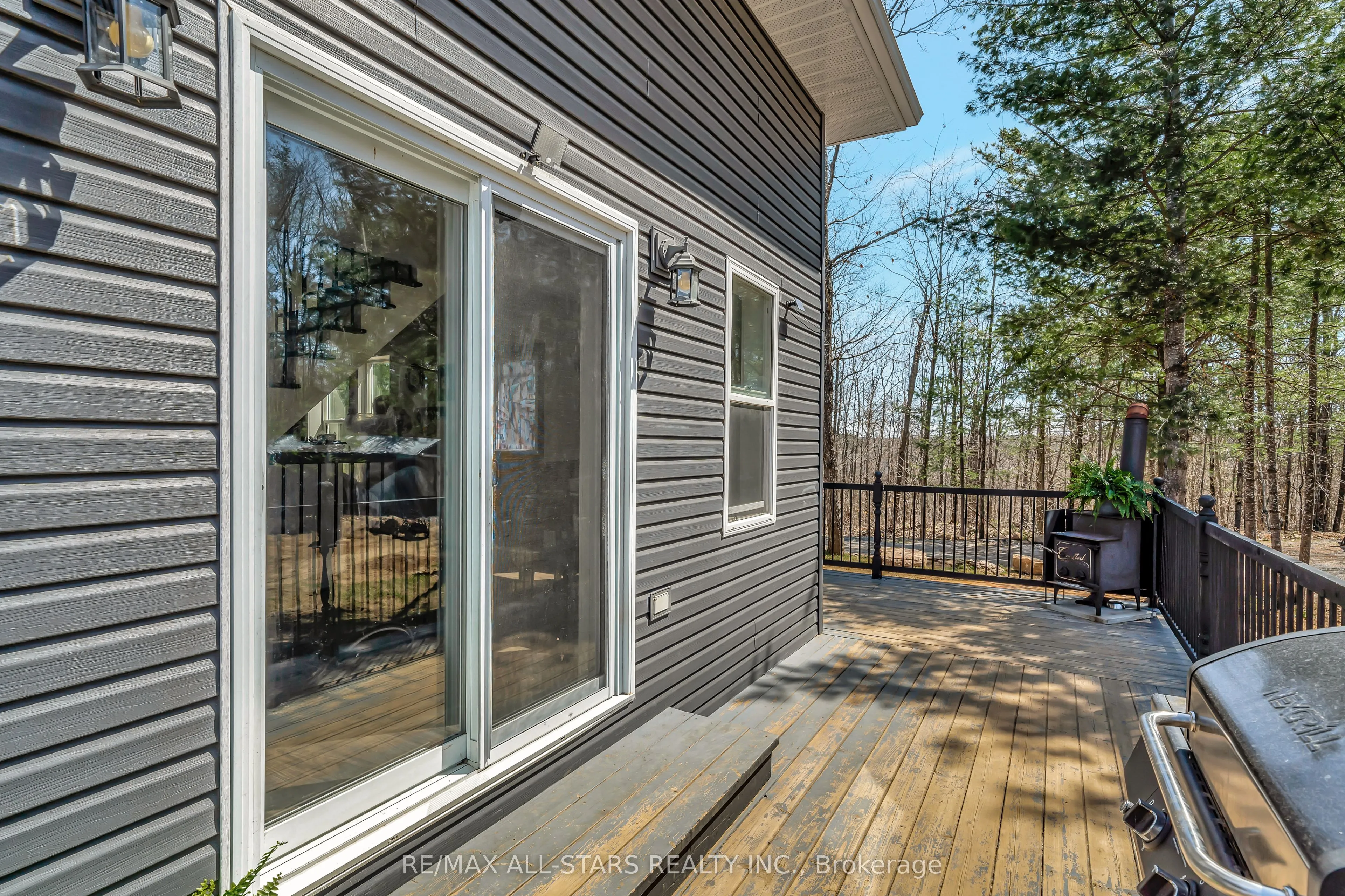 1295 Deep Bay Road