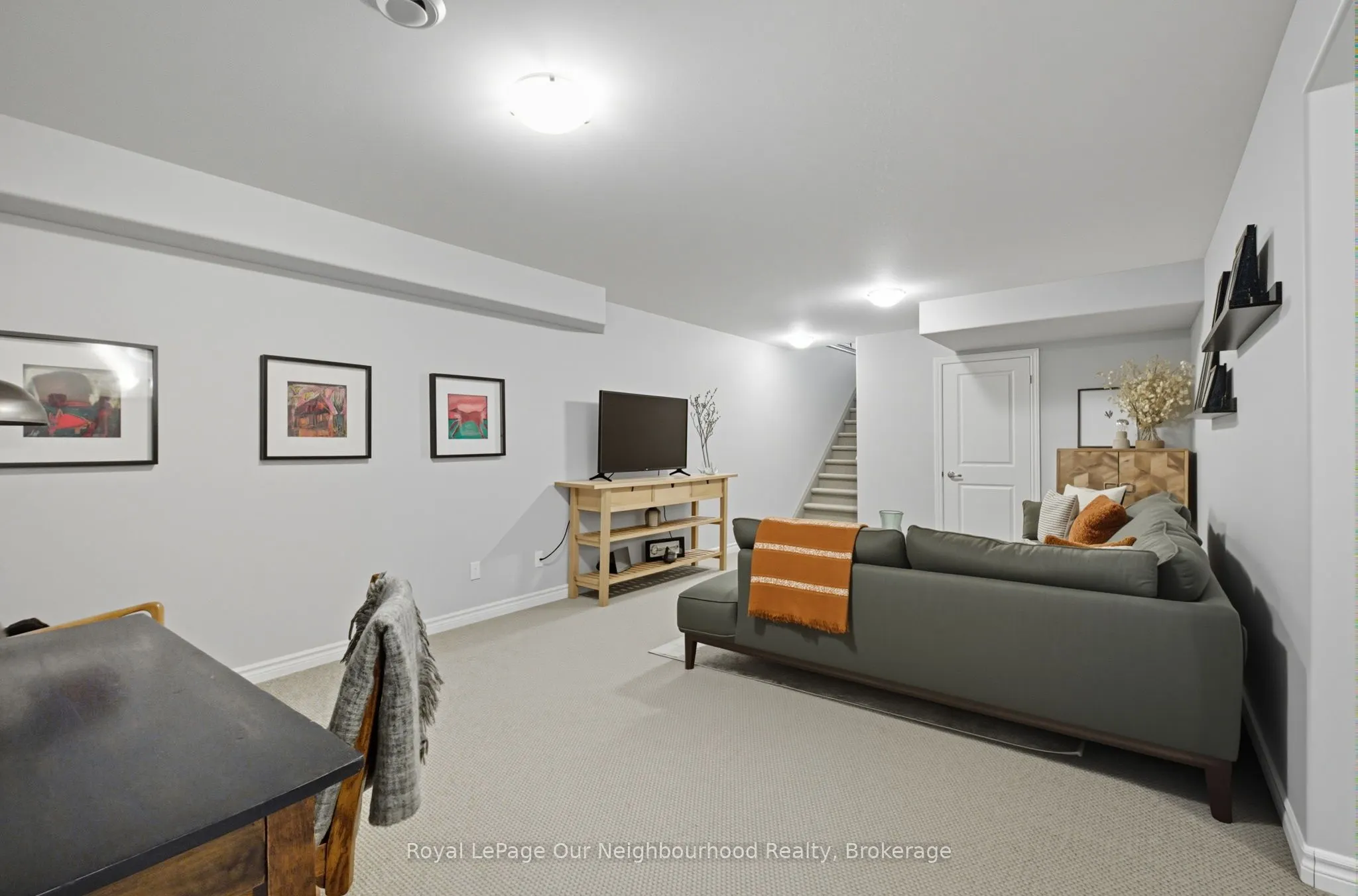 6 Mavis Way