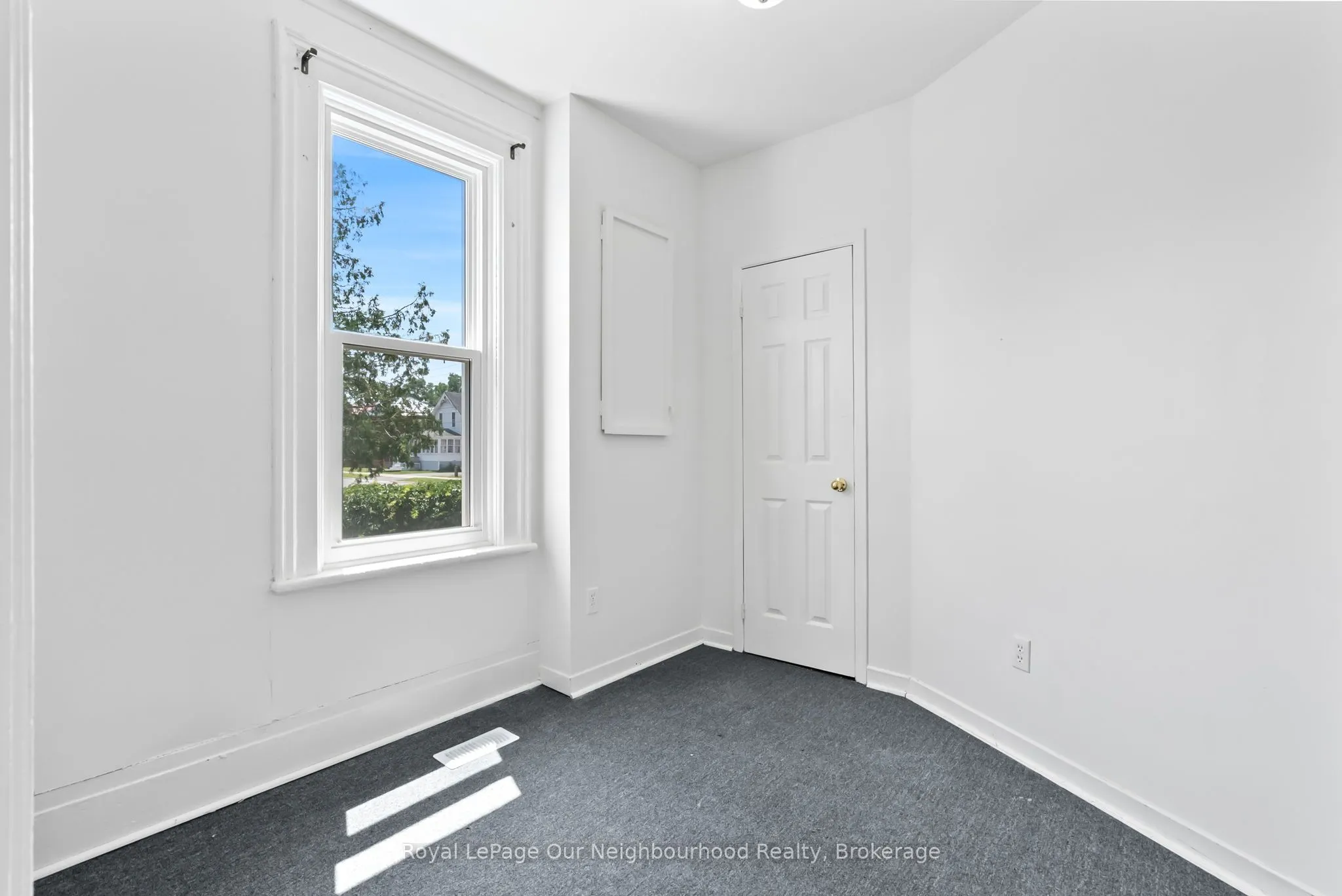 31 Canrobert Street N