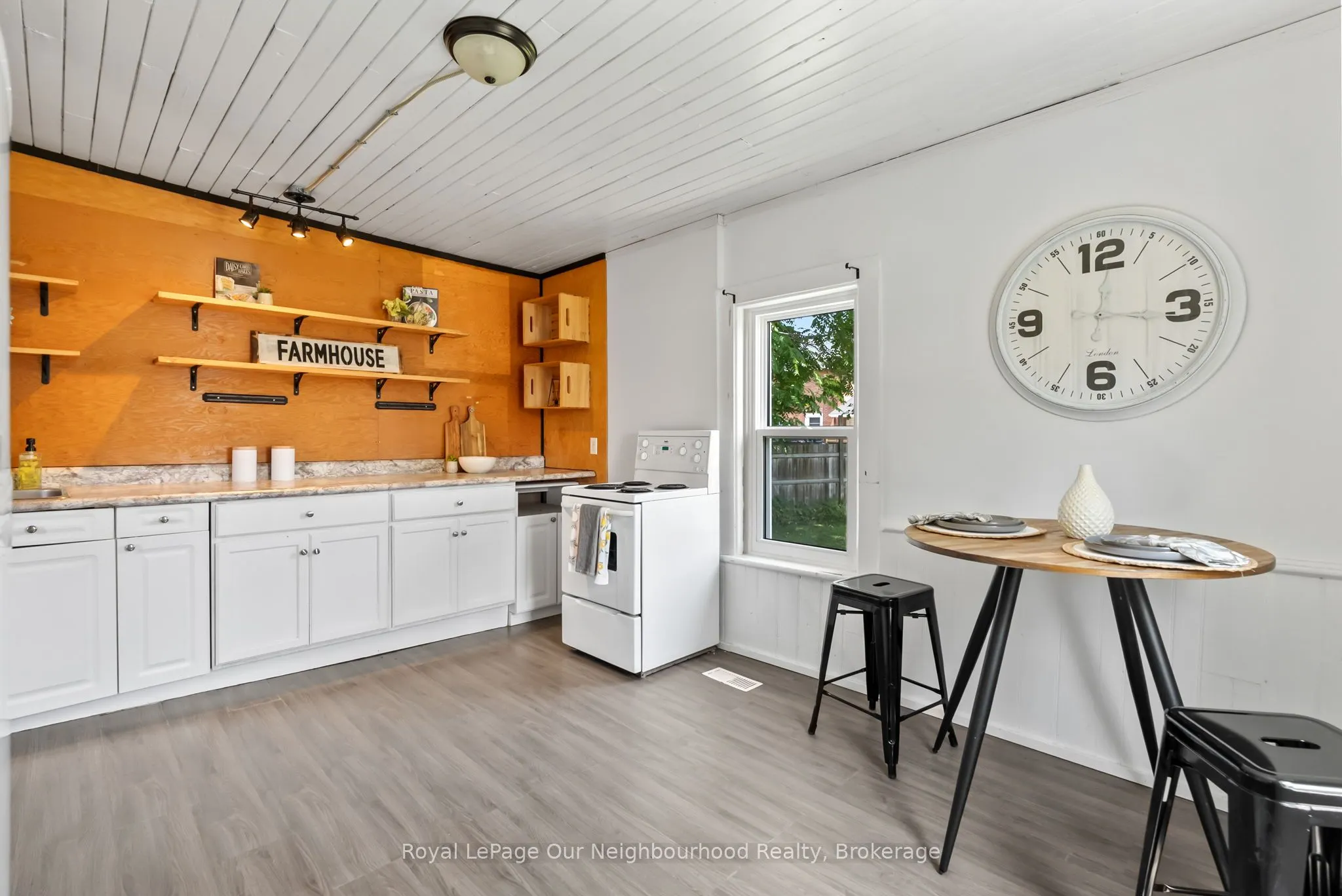 31 Canrobert Street N