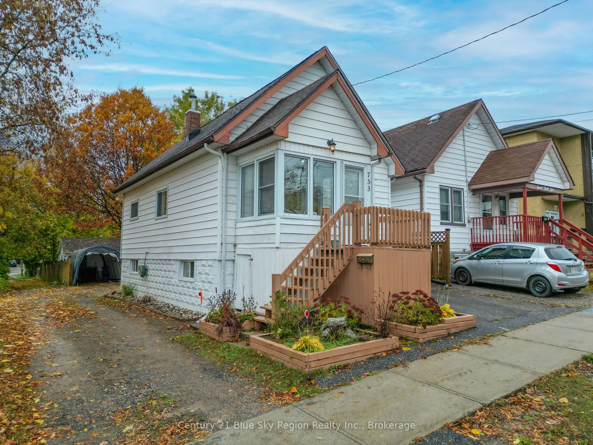733 Morin Street