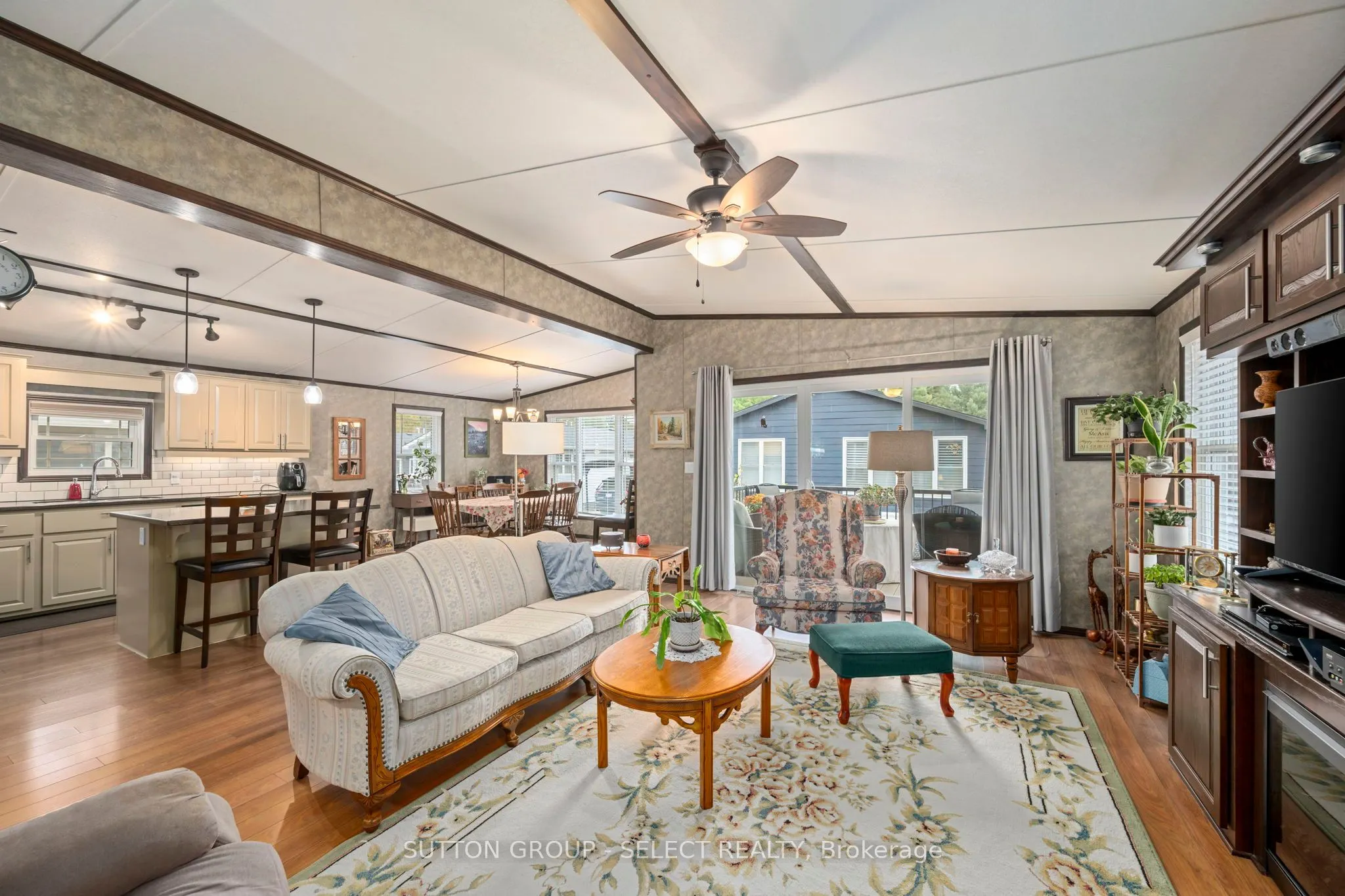 22790 Amiens Road, #131