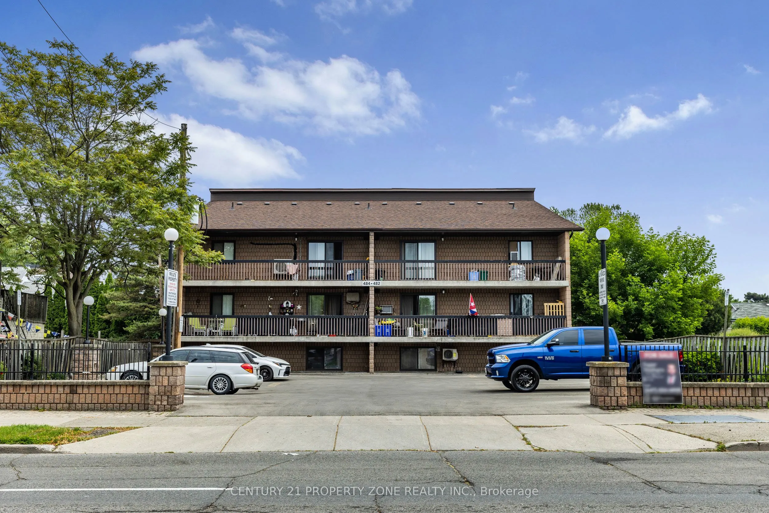 482 James Street N, #104