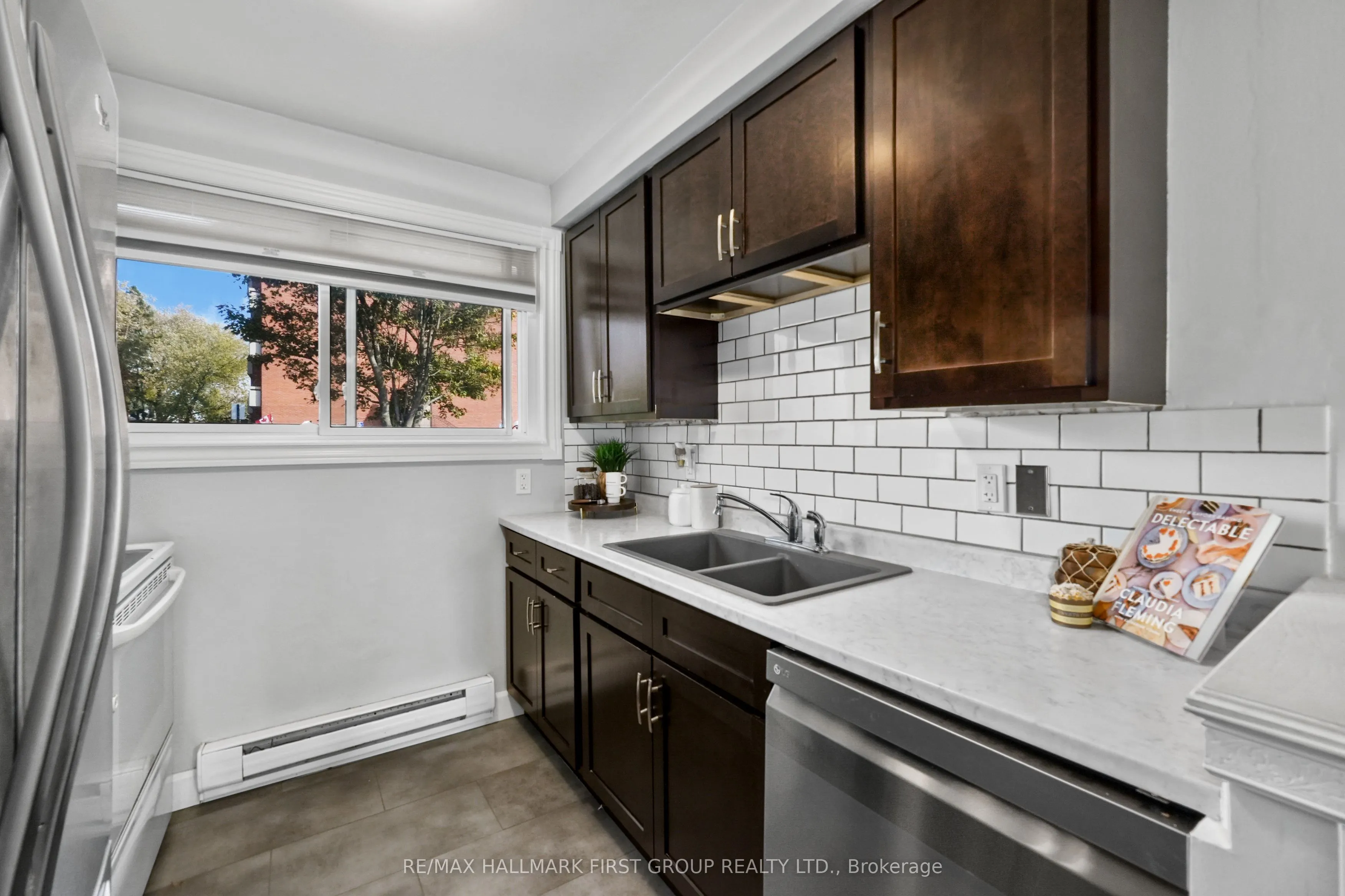 400 Westwood Drive, #A6