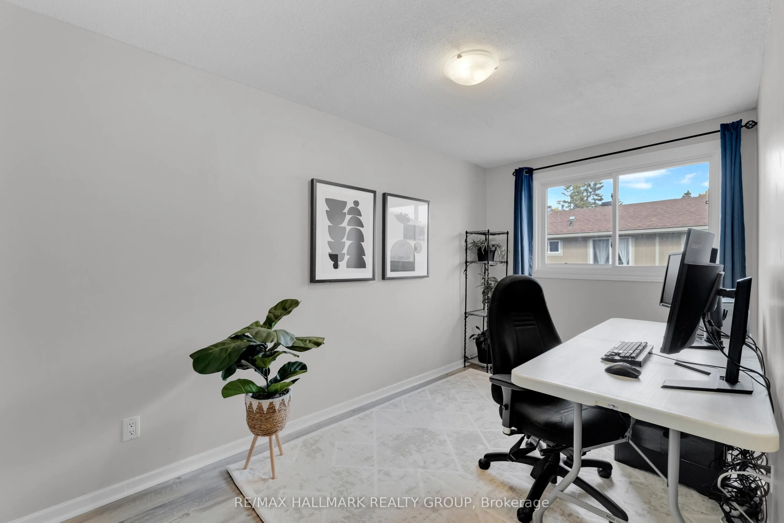 479 Moodie Drive, #B