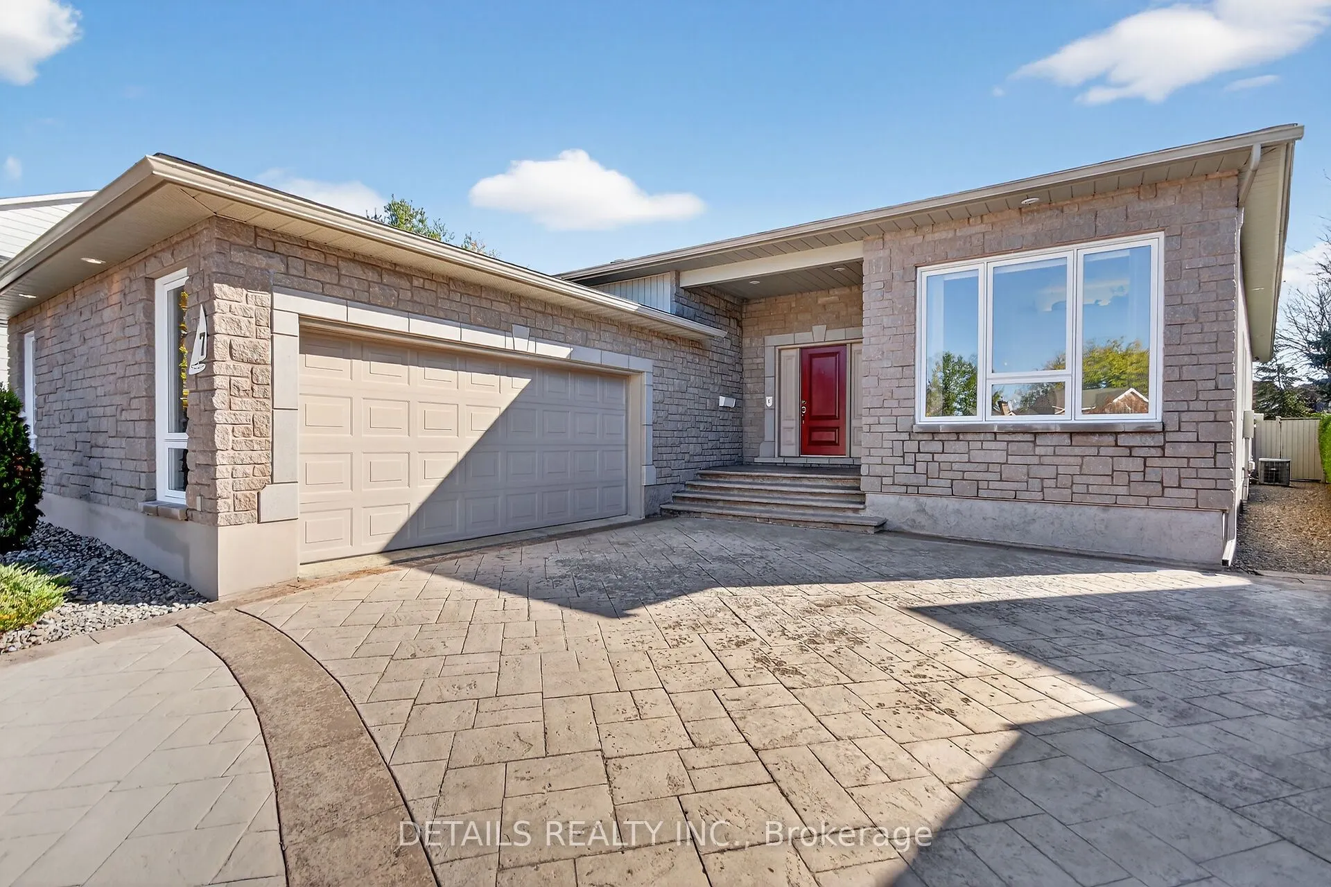 7 Eagle Chase Court