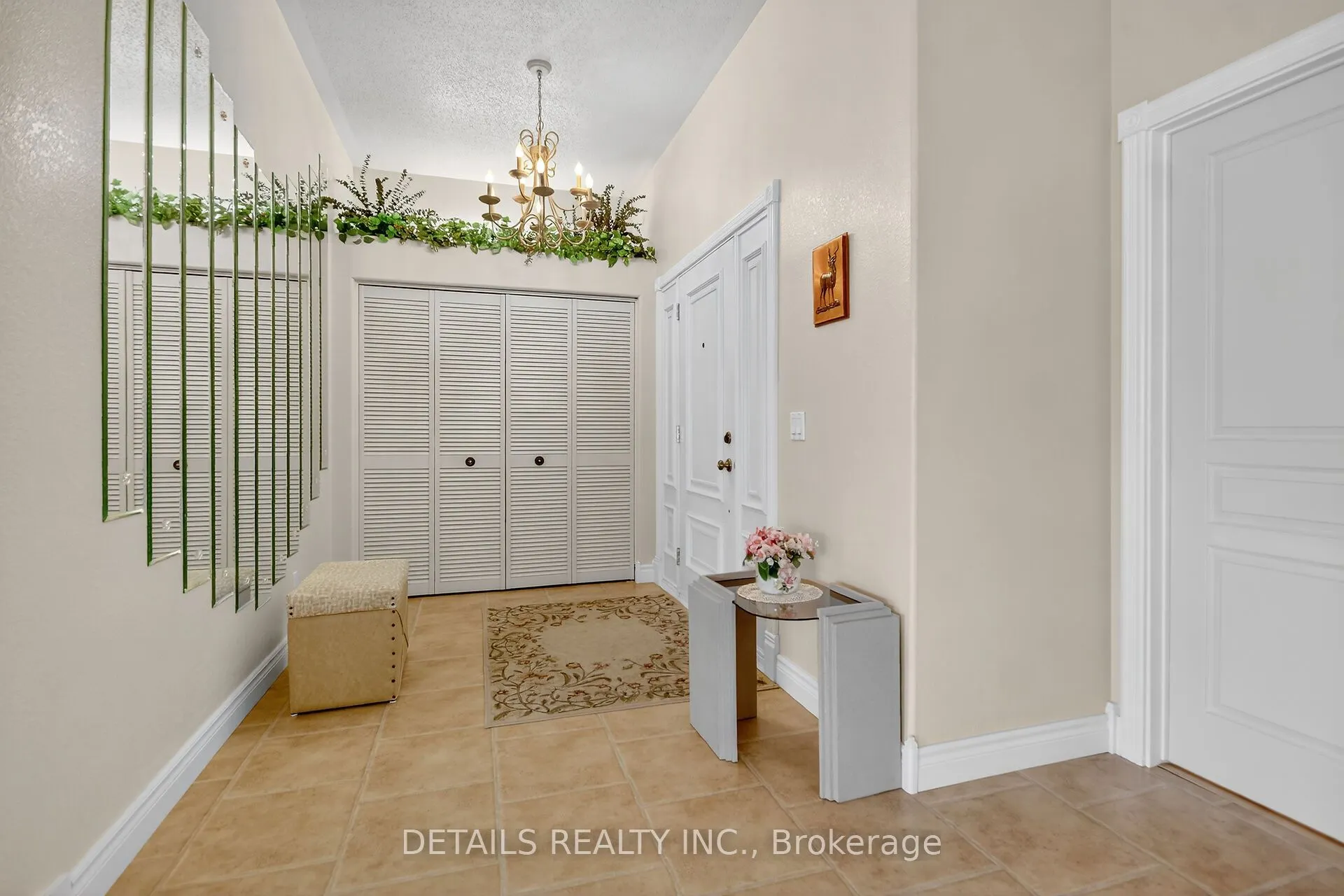 7 Eagle Chase Court