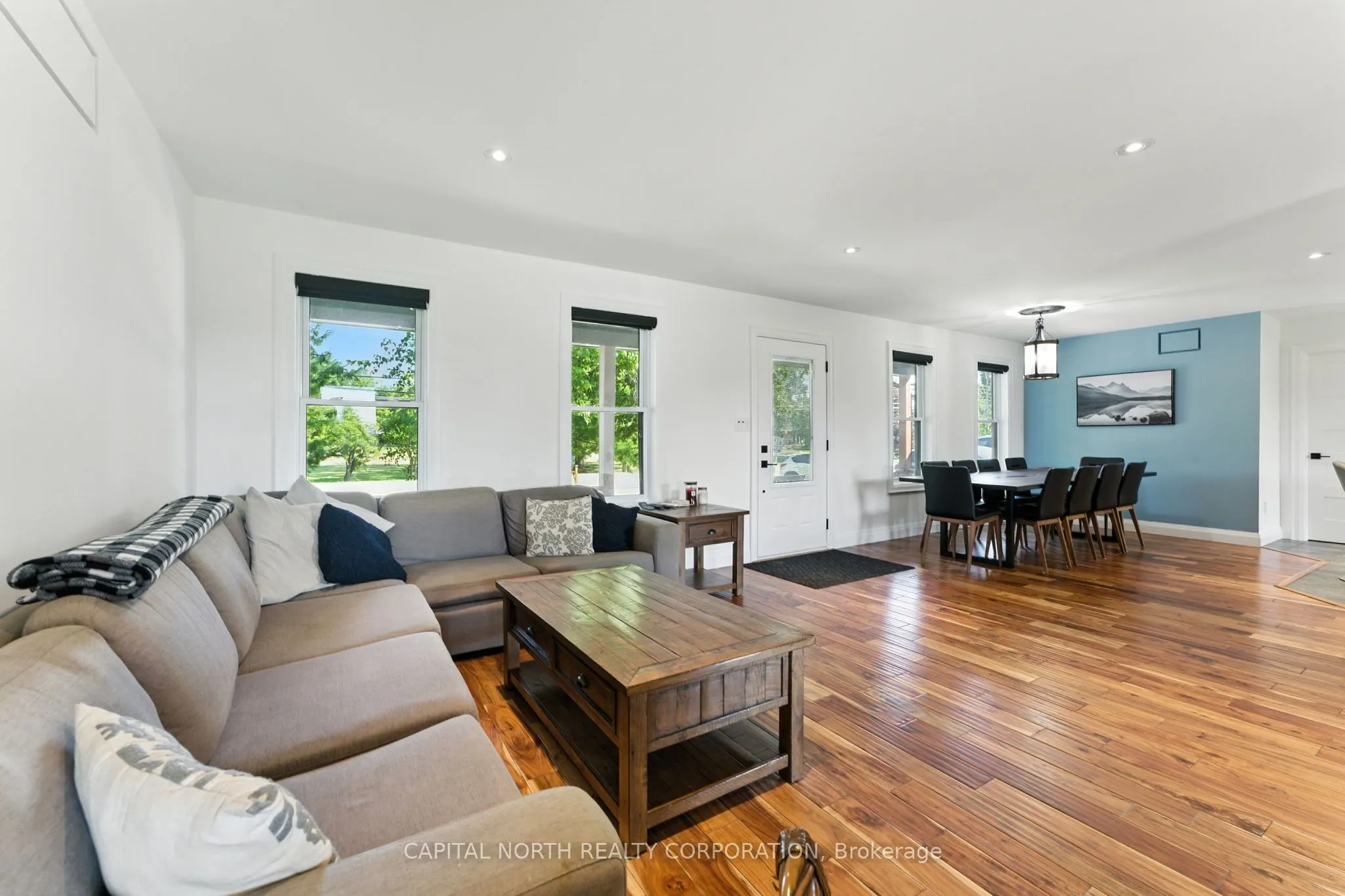 330 Concession 5 Road W