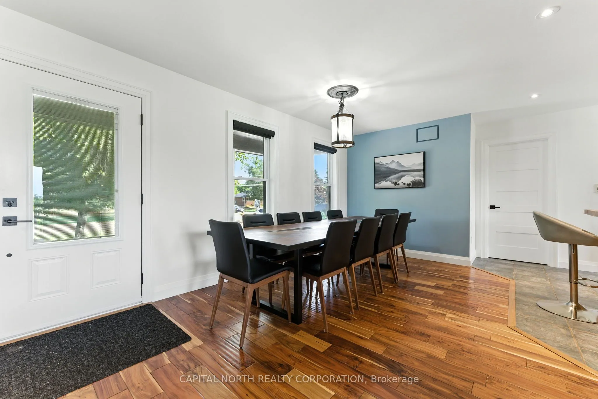 330 Concession 5 Road W