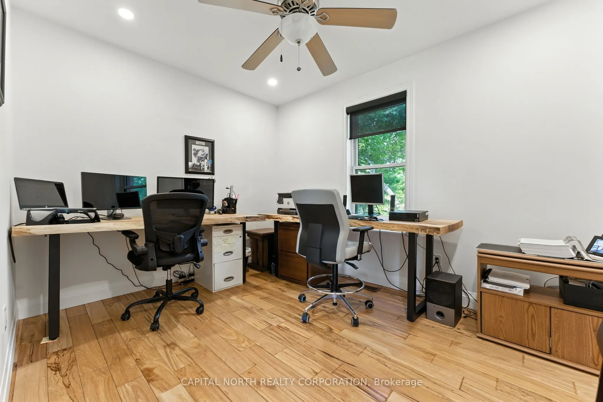 330 Concession 5 Road W