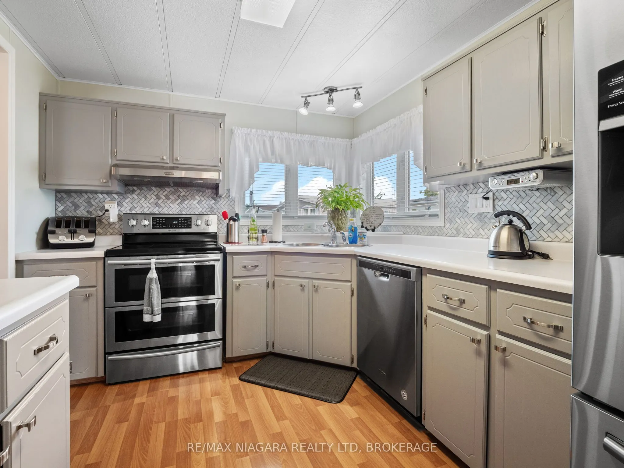 3033 TOWNLINE Road, #317