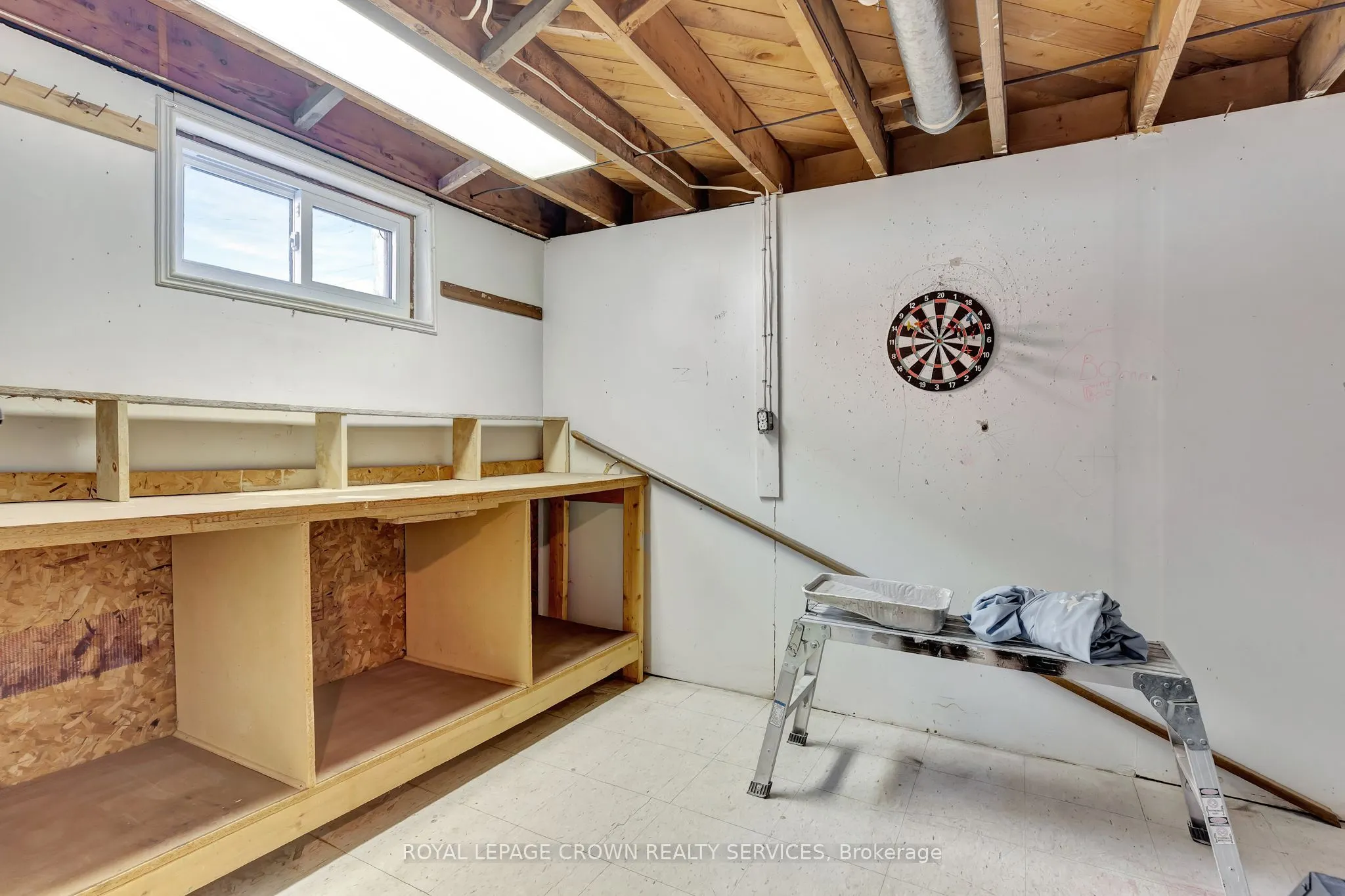 266 Franklin Street N