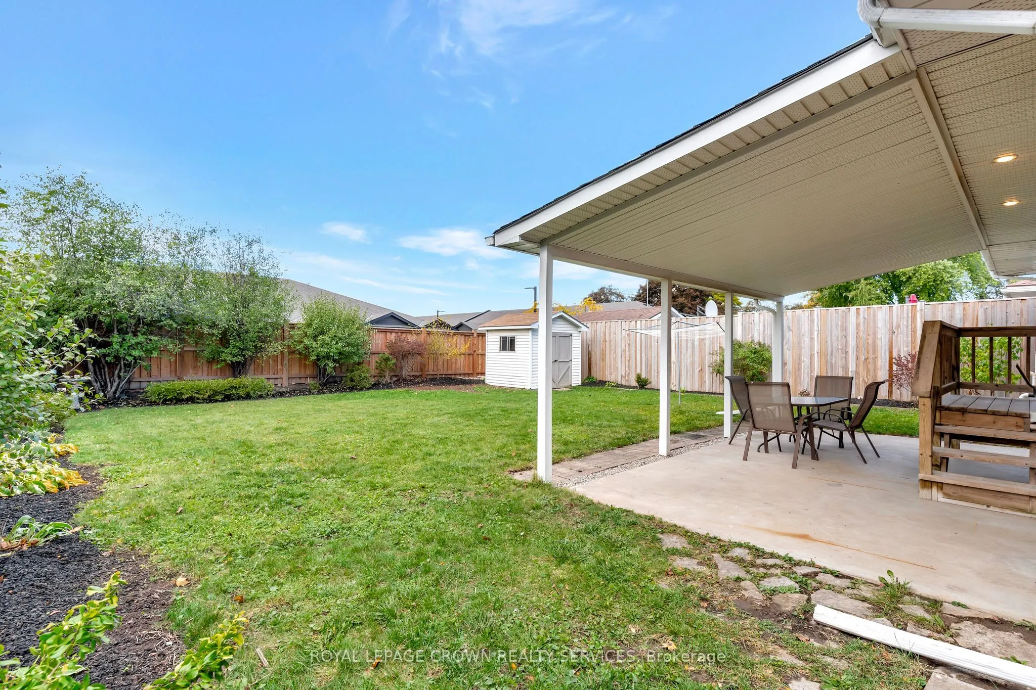 266 Franklin Street N