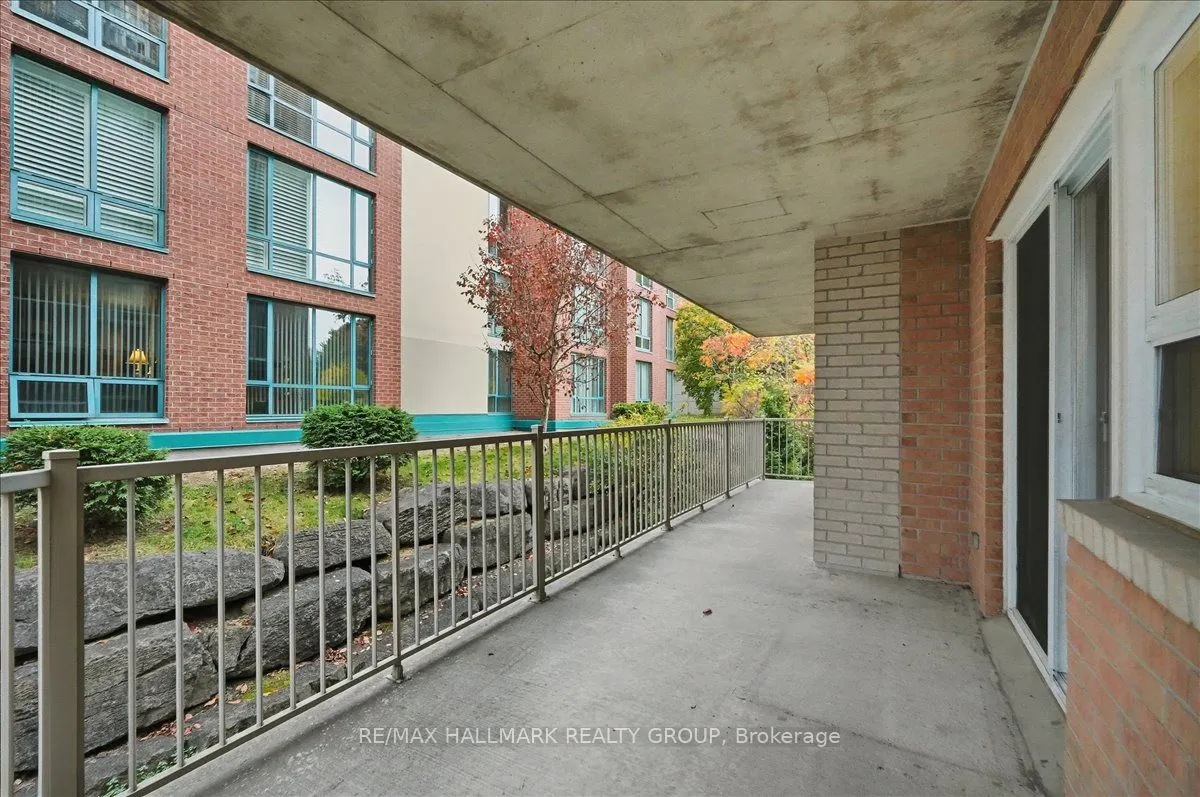 320 Centrum Boulevard, #206