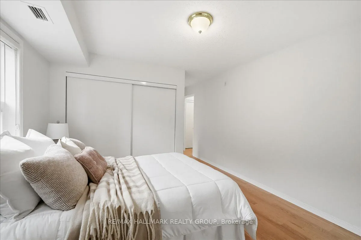 320 Centrum Boulevard, #206