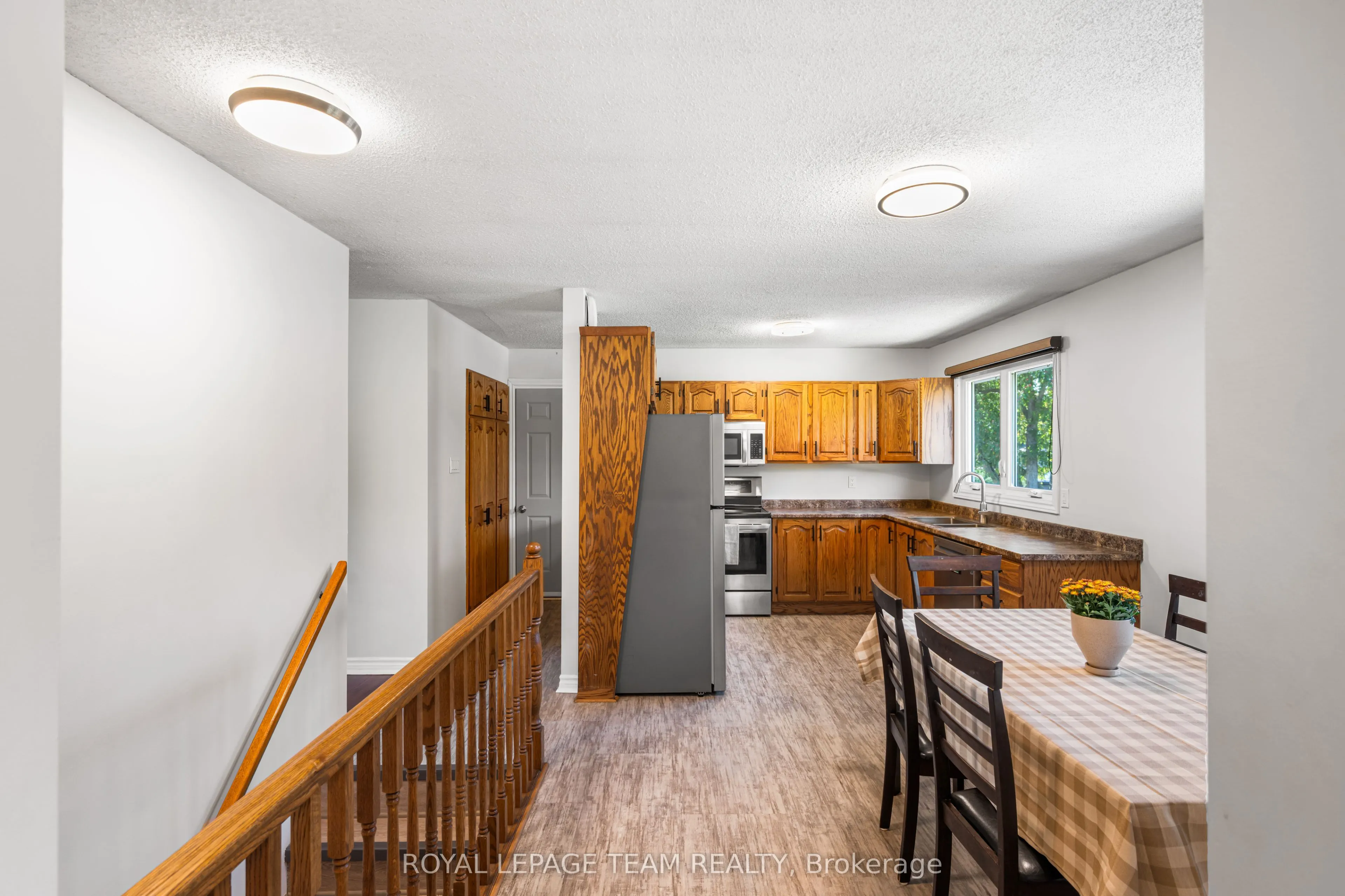 6521 Jack Pine Crescent