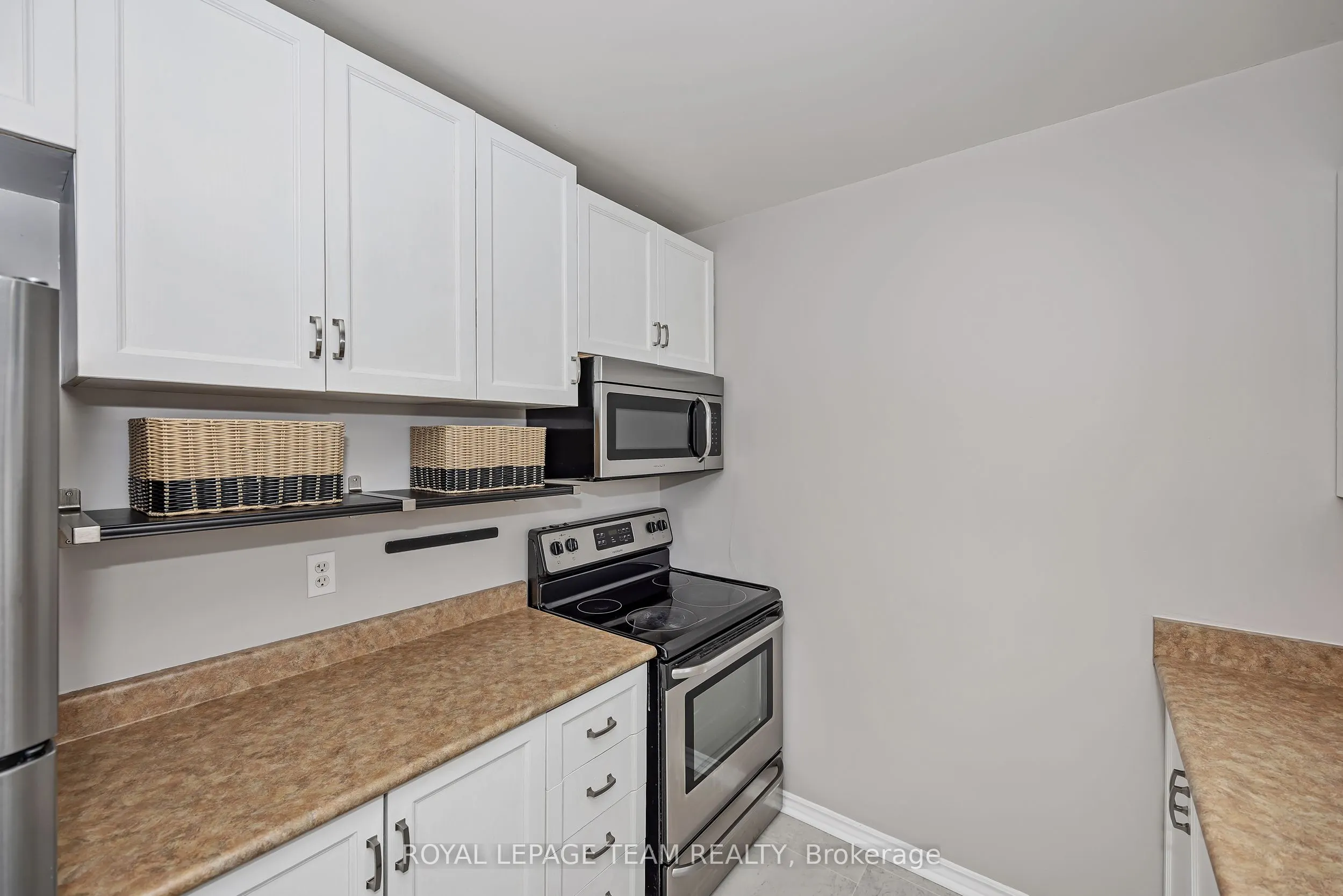 1960 Colorado Lane, #21