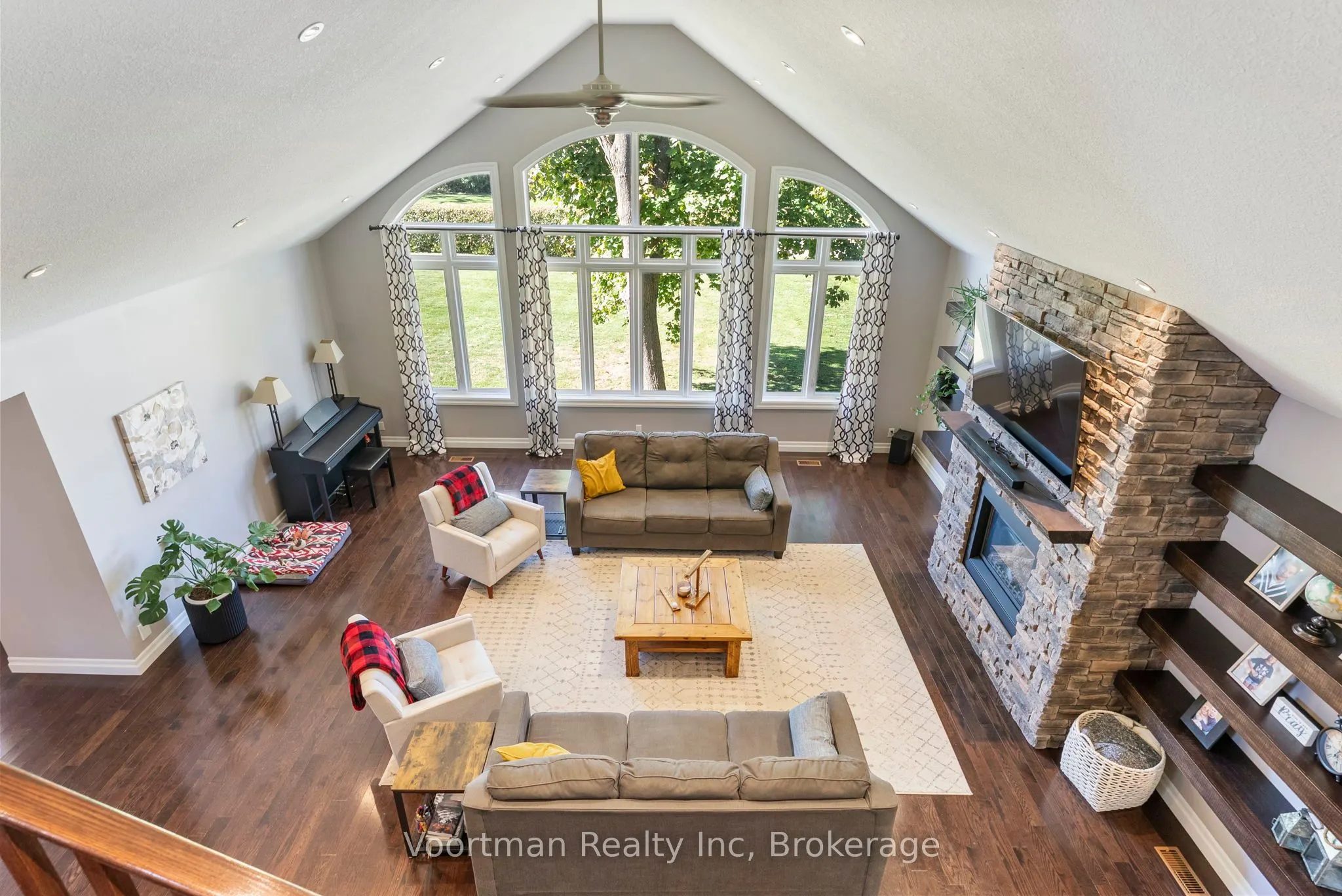 374 Sydenham Road