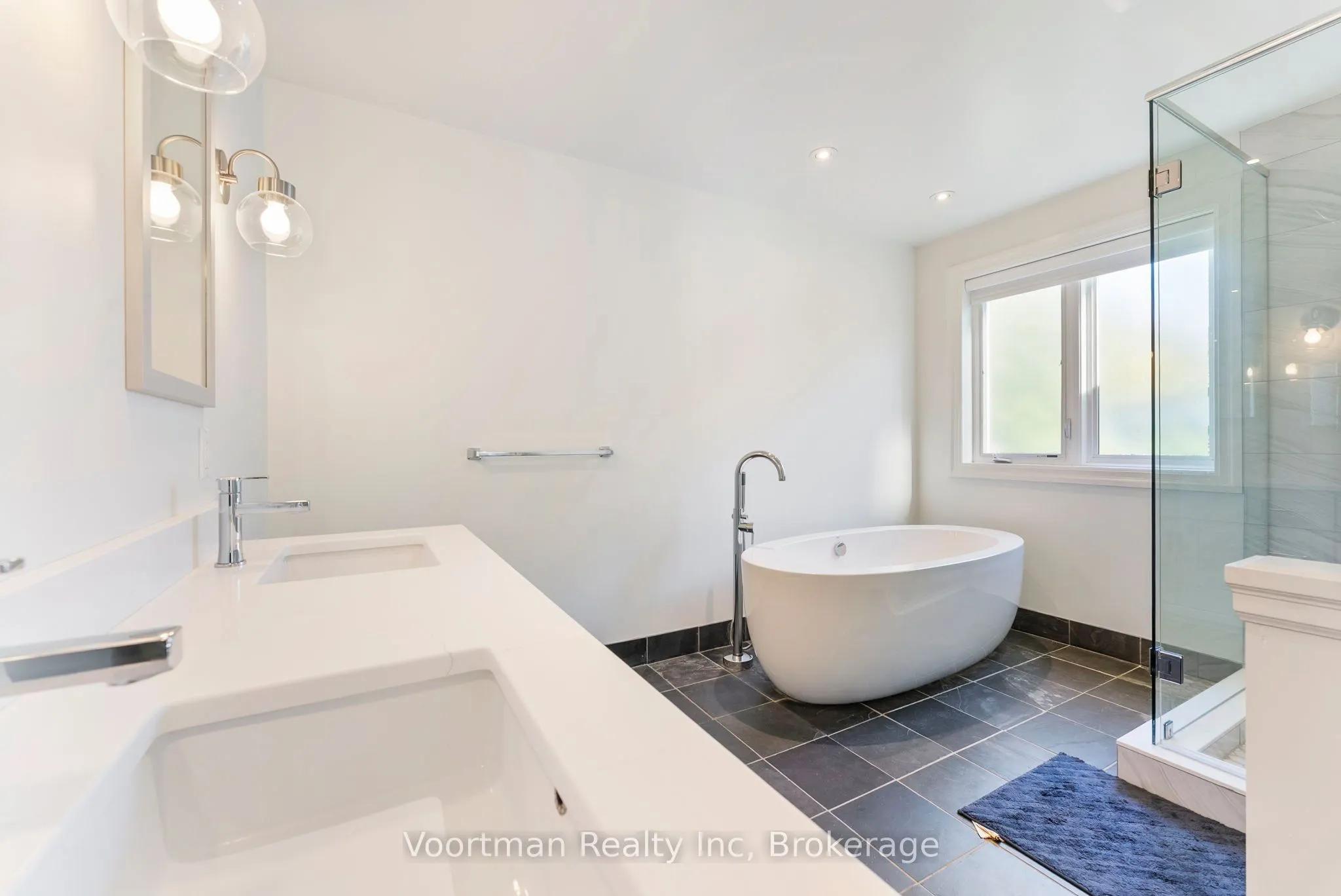 374 Sydenham Road