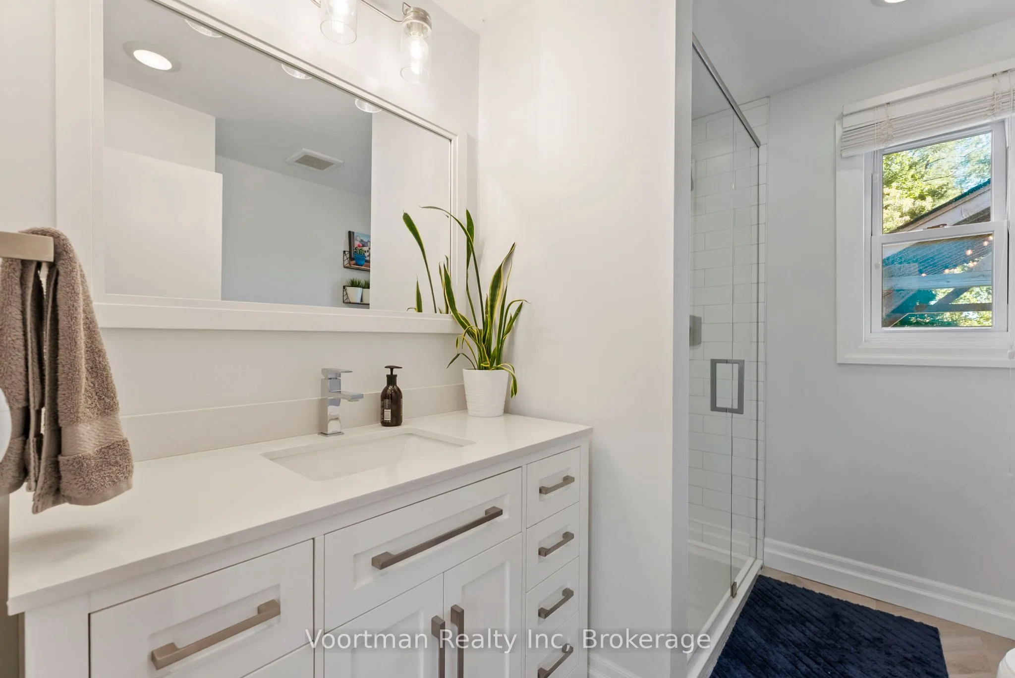 374 Sydenham Road
