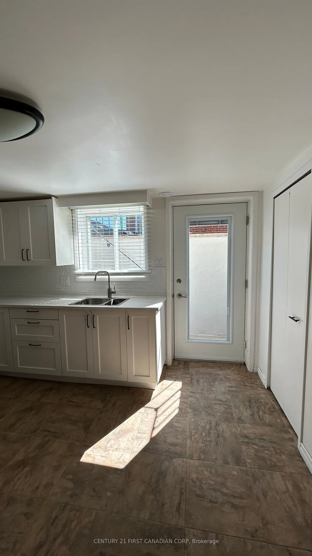 1473 Adelaide Street N, #Unit 3 - Lower