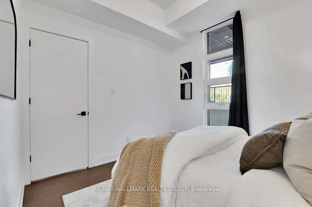 101 PINHEY Street, #103