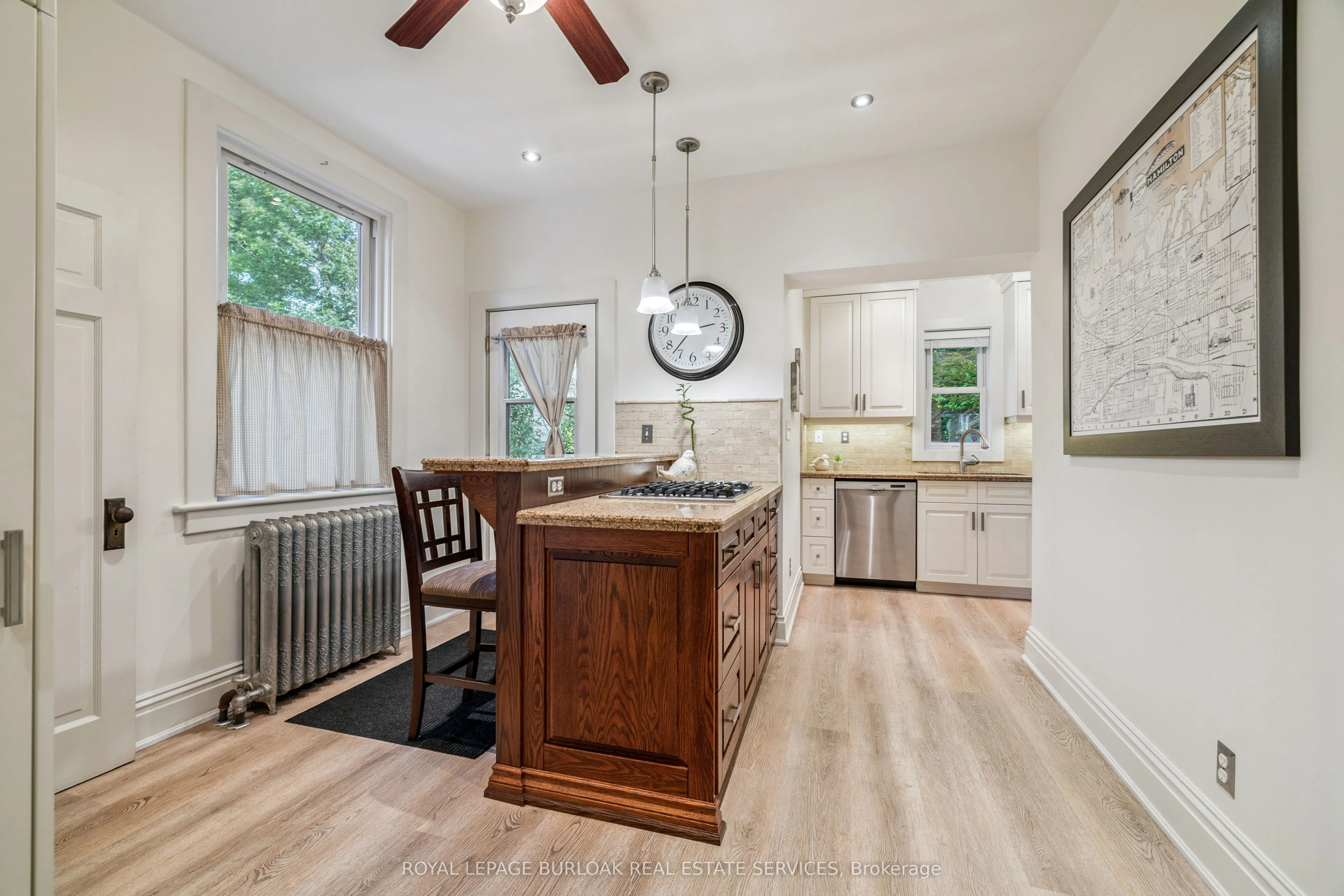 119 Prospect Street S