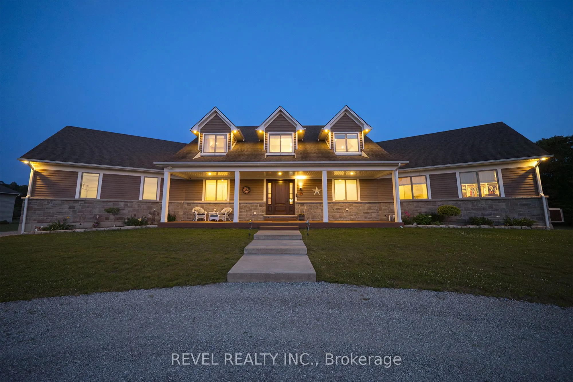 792 Charlotteville Rd 8