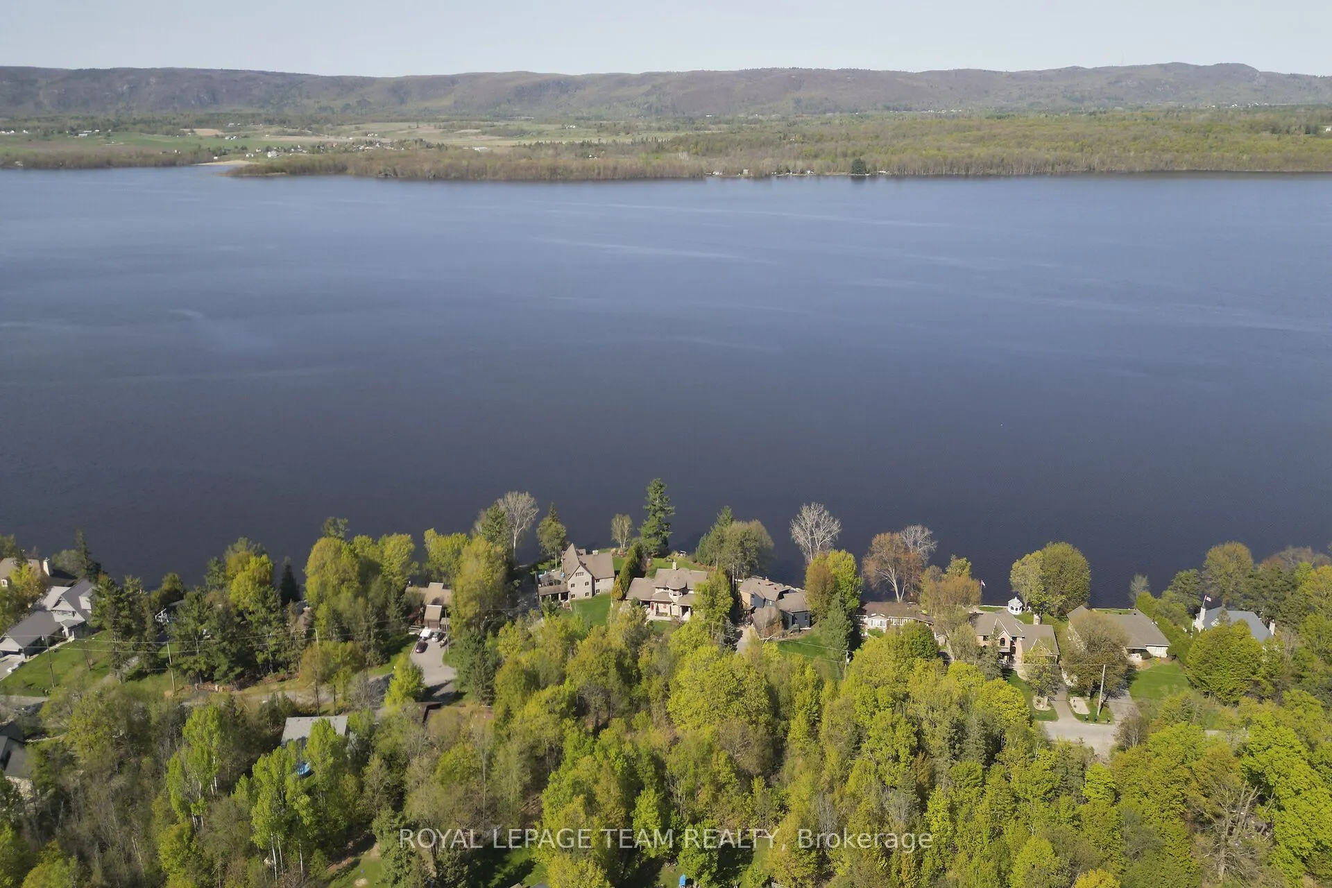 LT33/34 Barlow Crescent