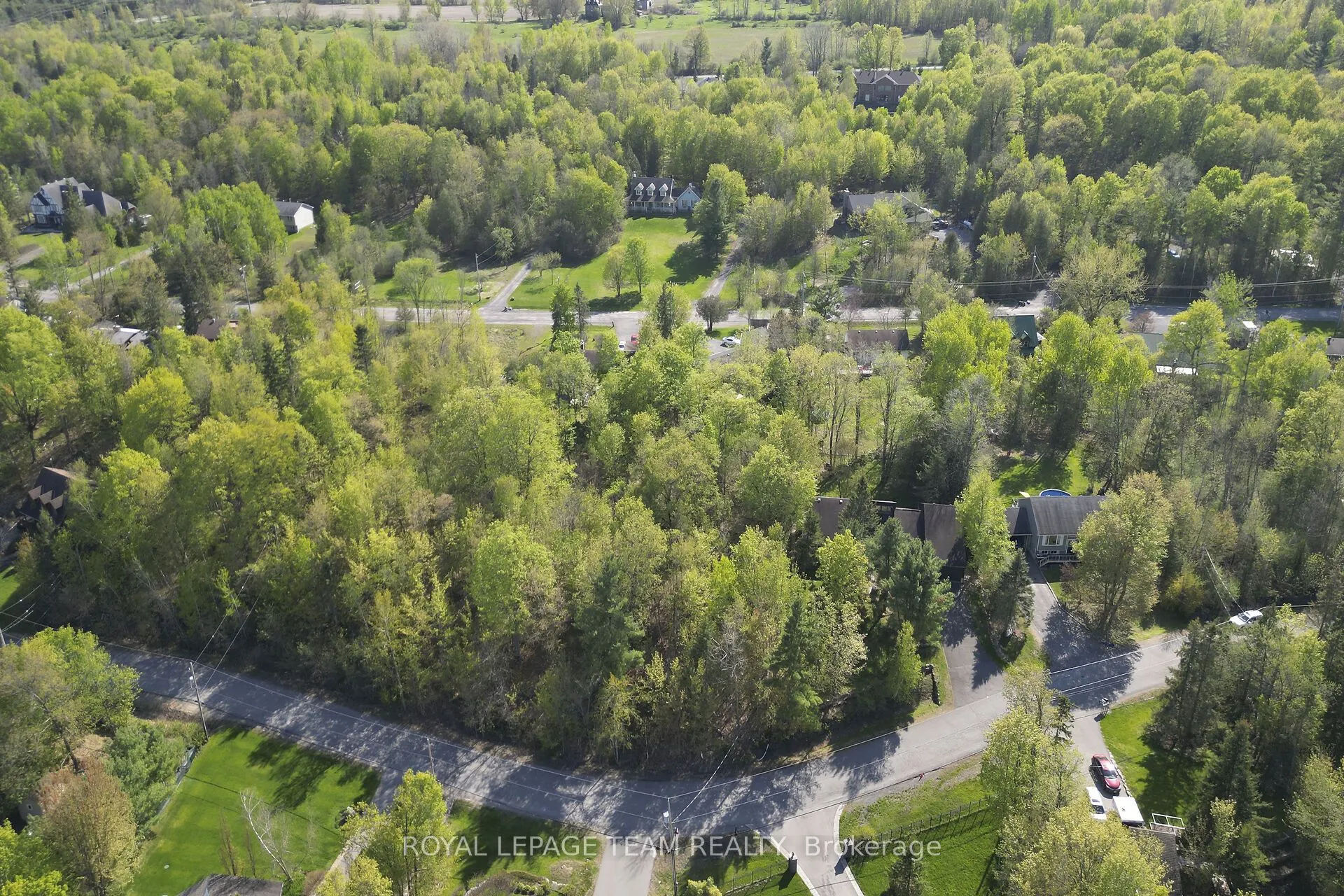 LT33/34 Barlow Crescent