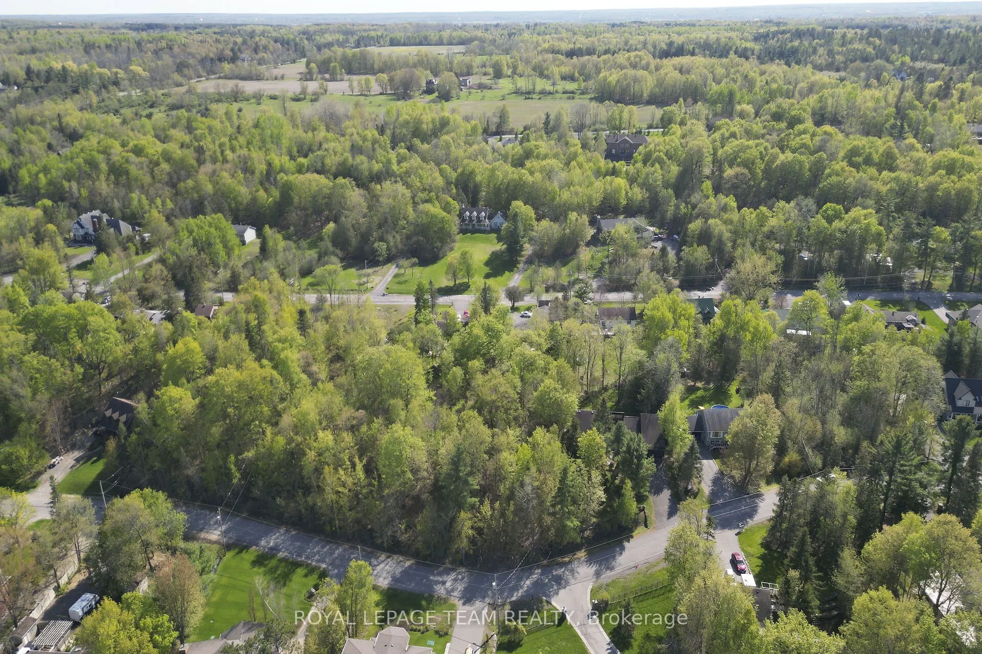 LT33/34 Barlow Crescent