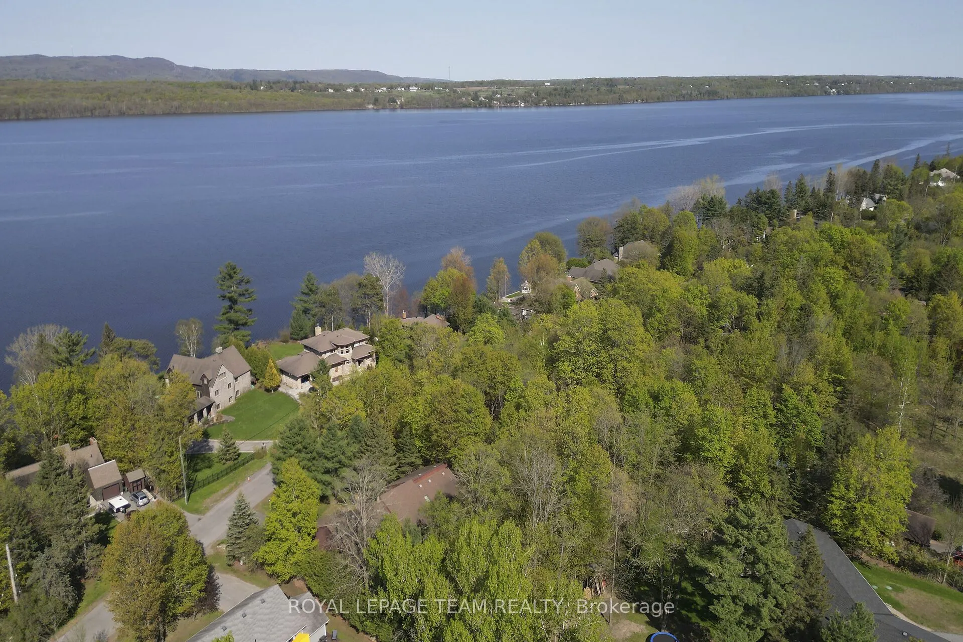 LT33/34 Barlow Crescent