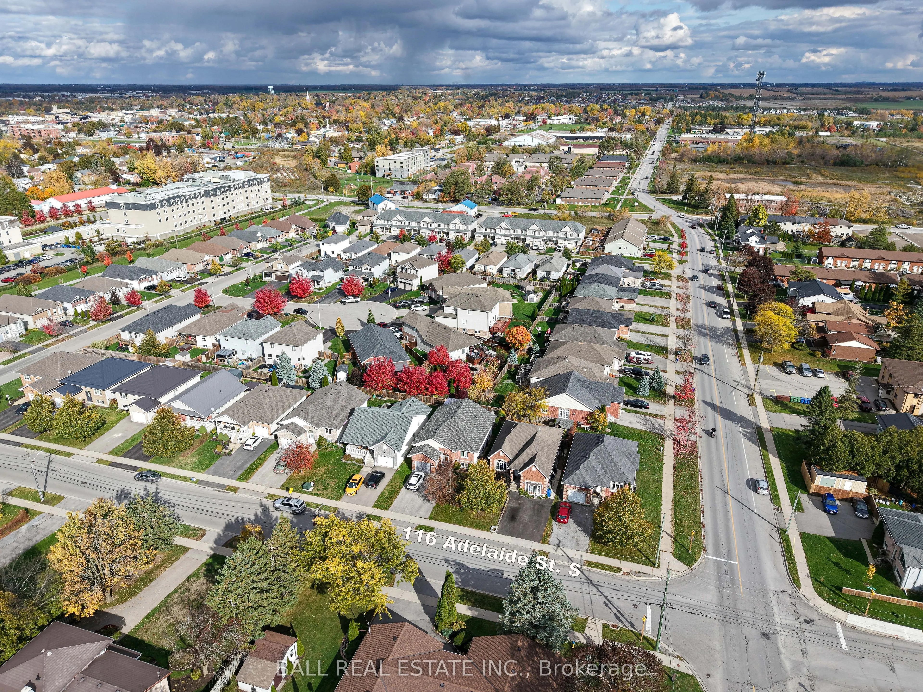 116 Adelaide Street S