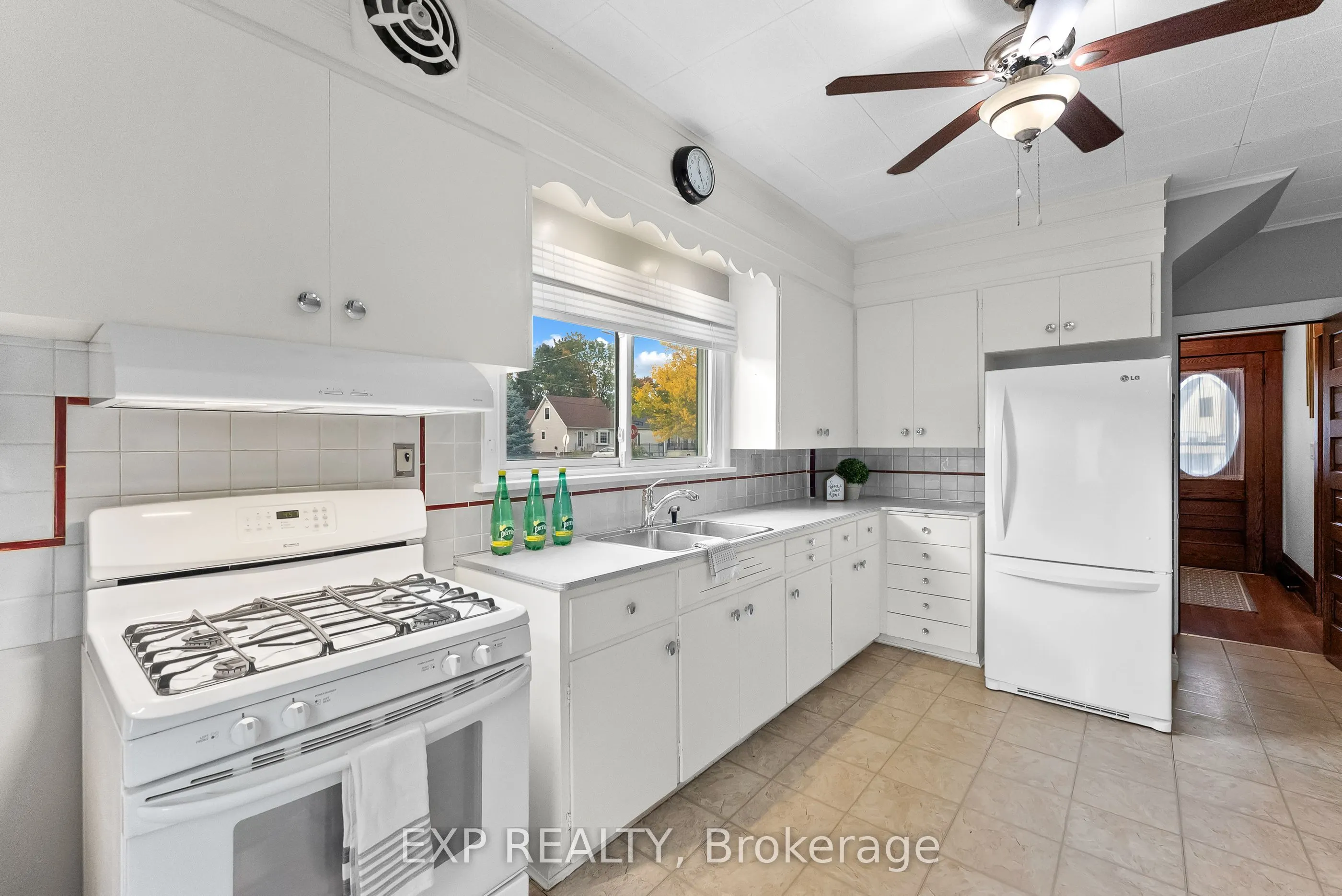4364 Otter Street