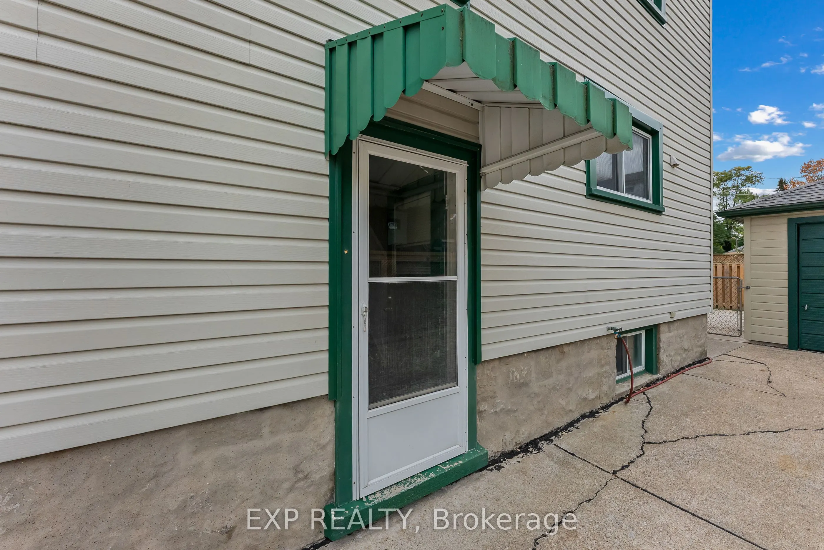 4364 Otter Street
