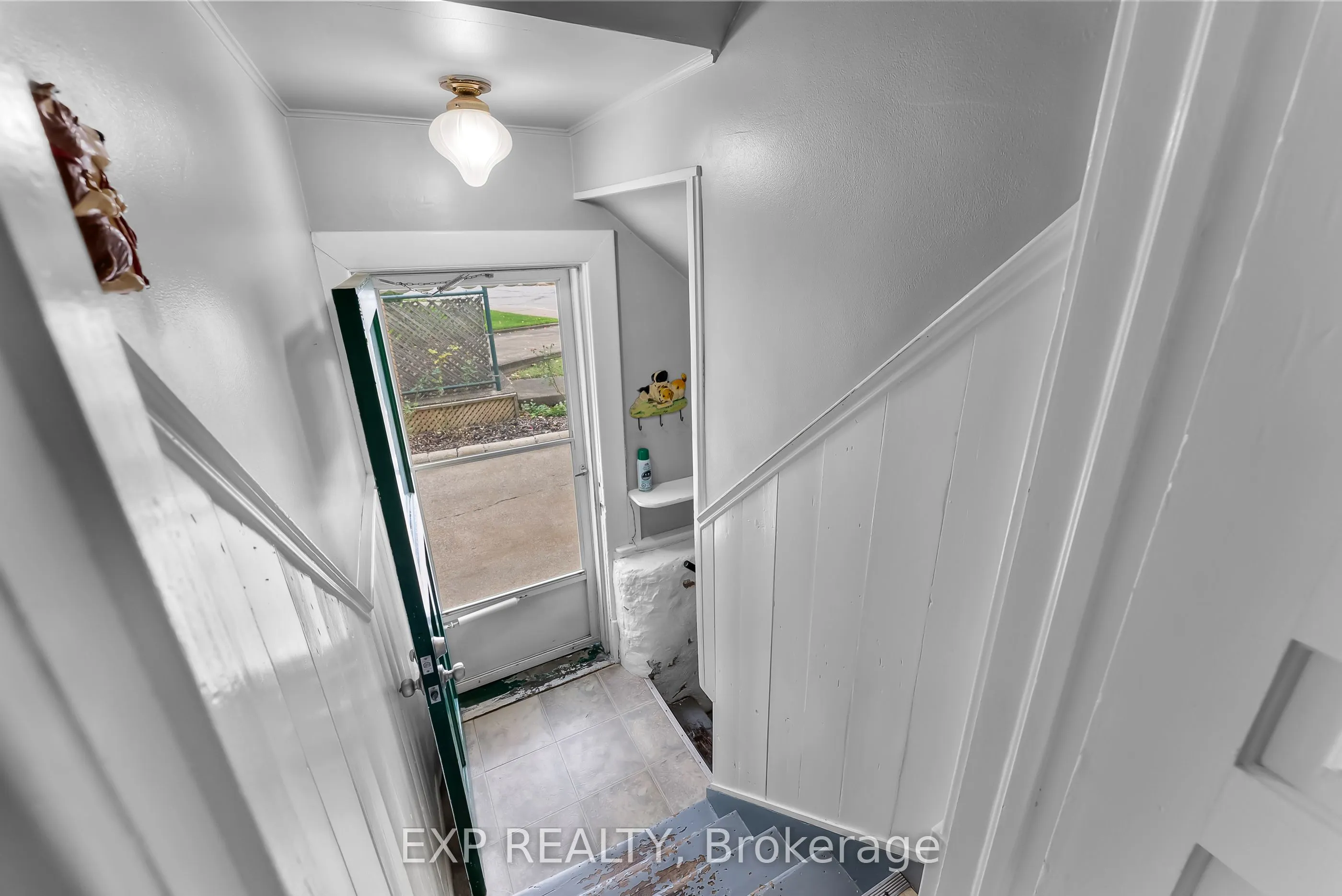 4364 Otter Street