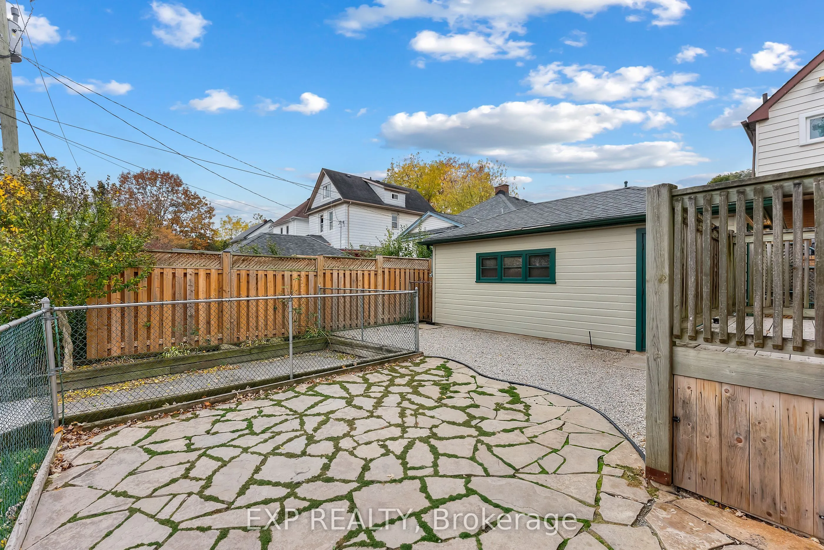 4364 Otter Street