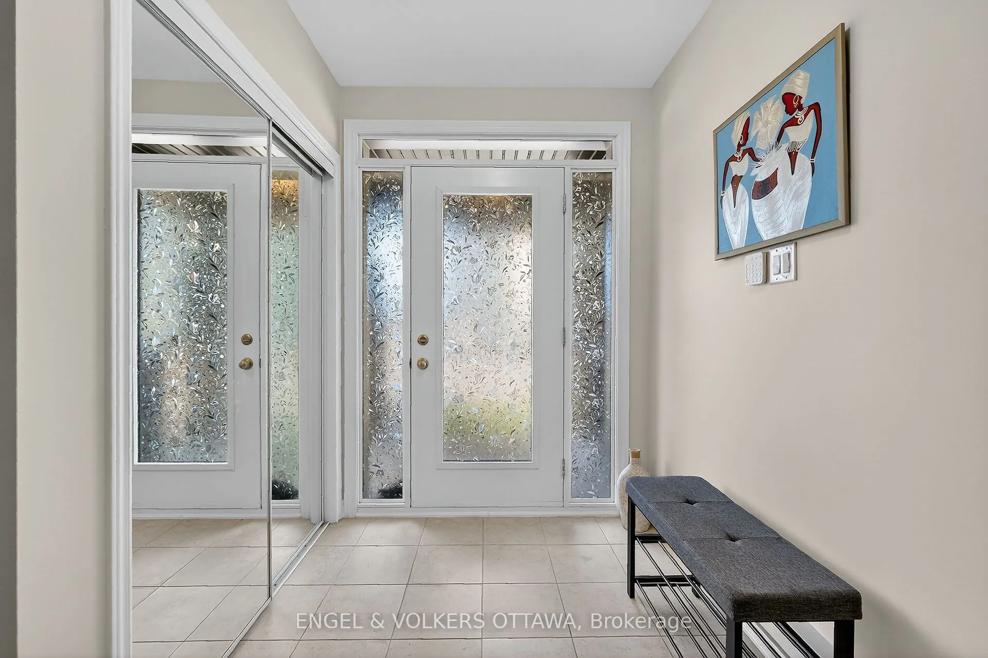 827 Kiniw Private SE